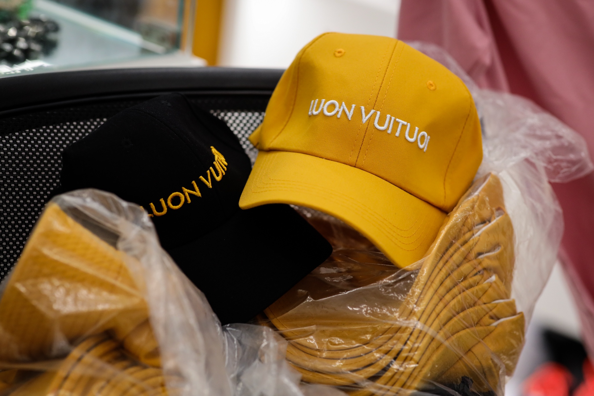 Mot ngay voi hang tram cuoc goi cua Viet Huong anh 13