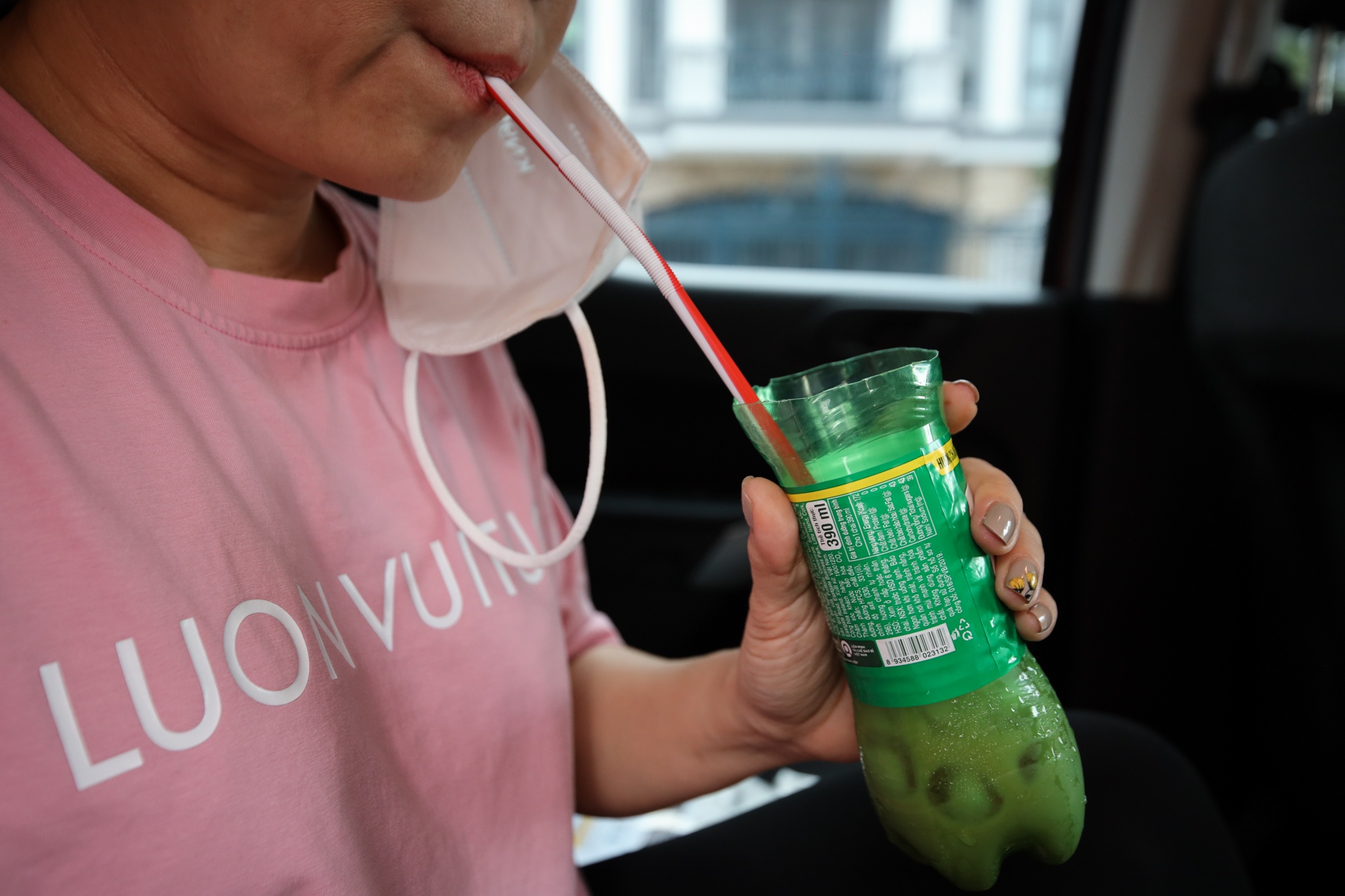 Mot ngay voi hang tram cuoc goi cua Viet Huong anh 20