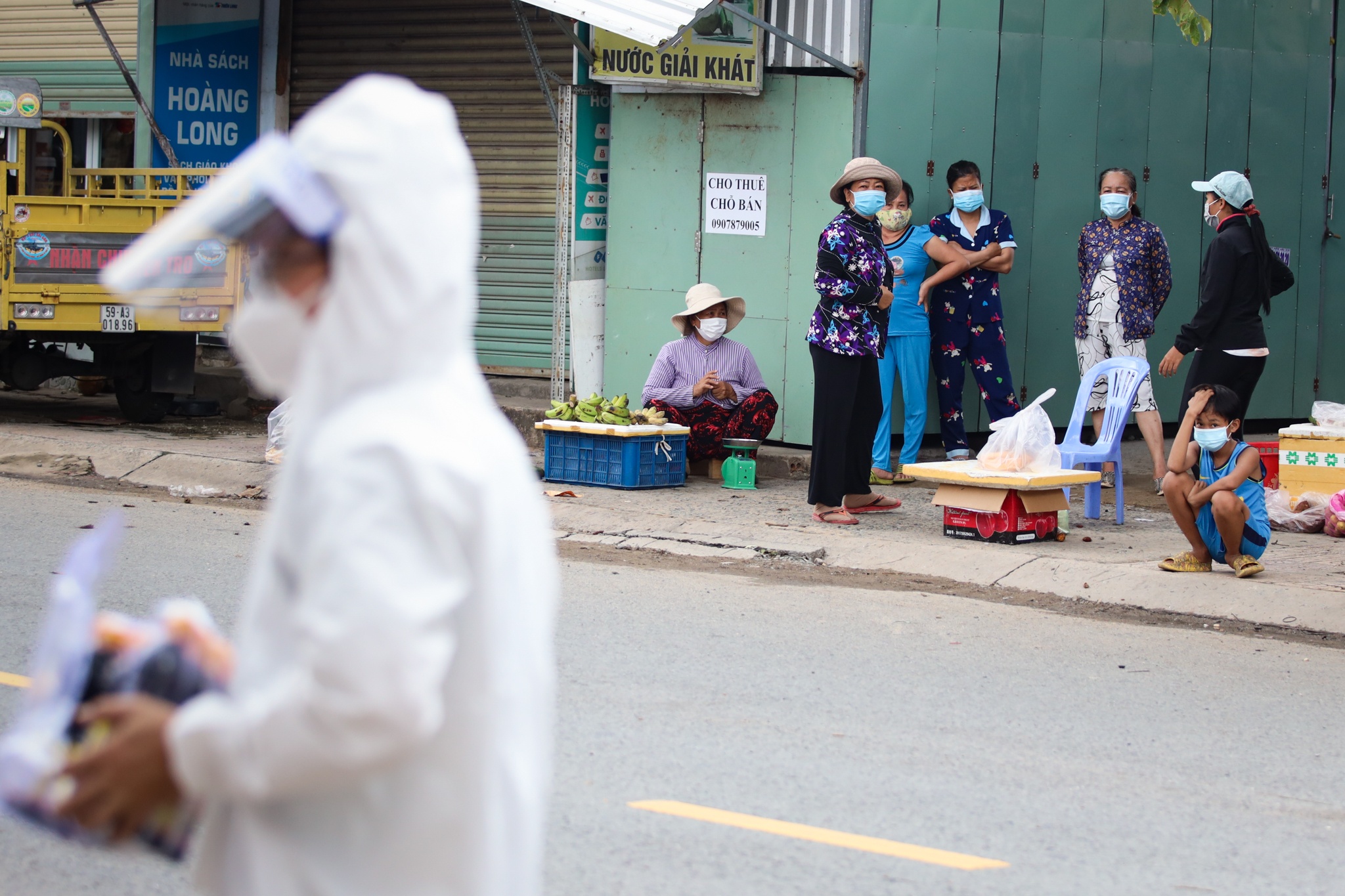 Mot ngay voi hang tram cuoc goi cua Viet Huong anh 22