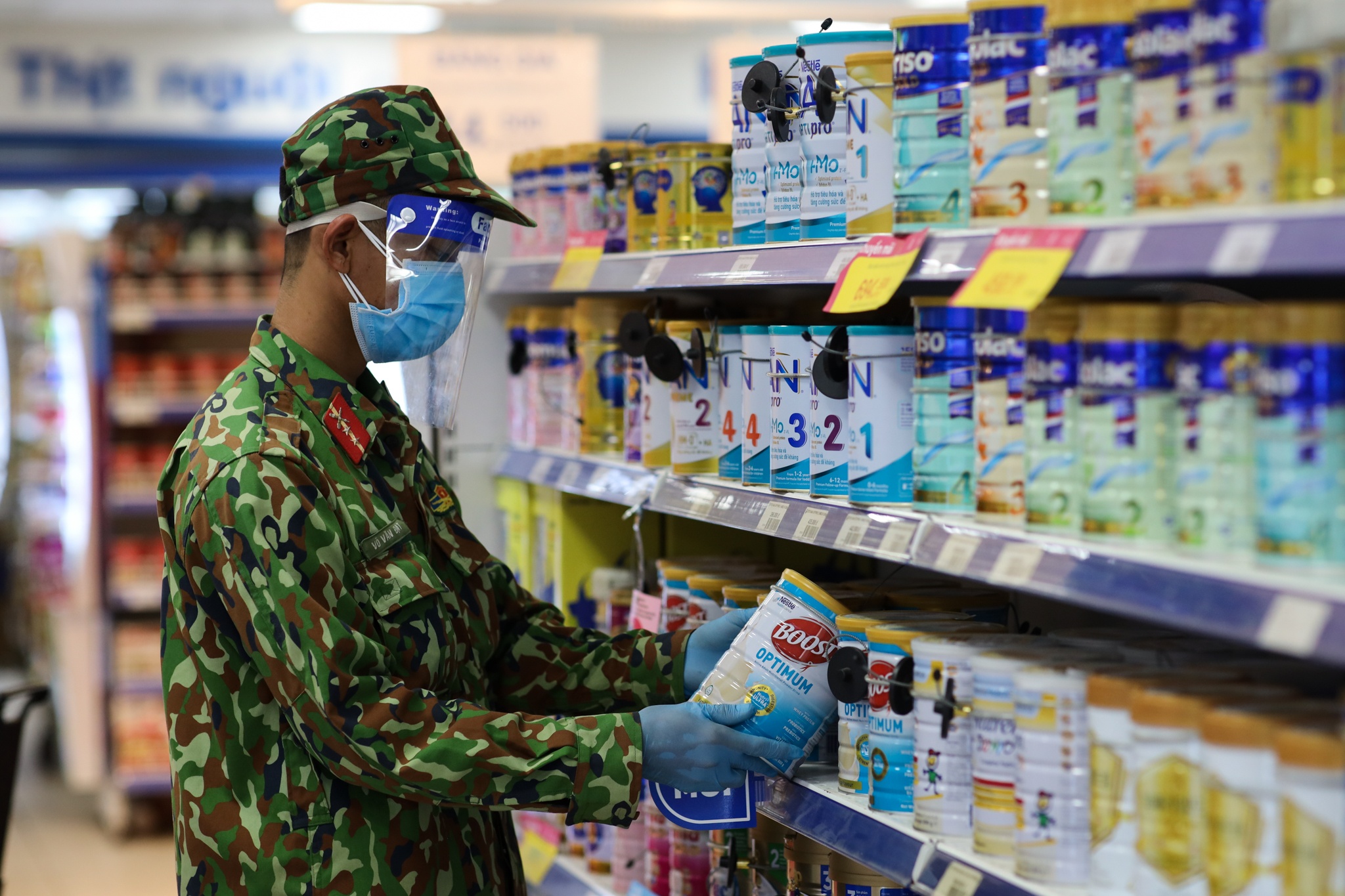 bo doi di cho giup F0 anh 2