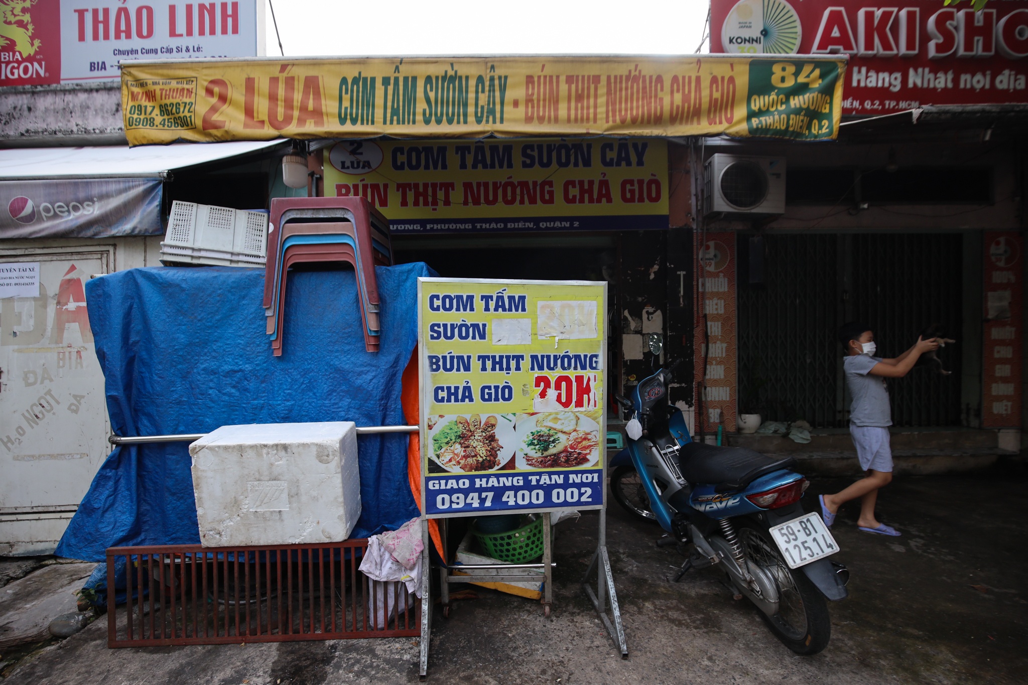 it cua hang ban mang ve sang 9/9 anh 7