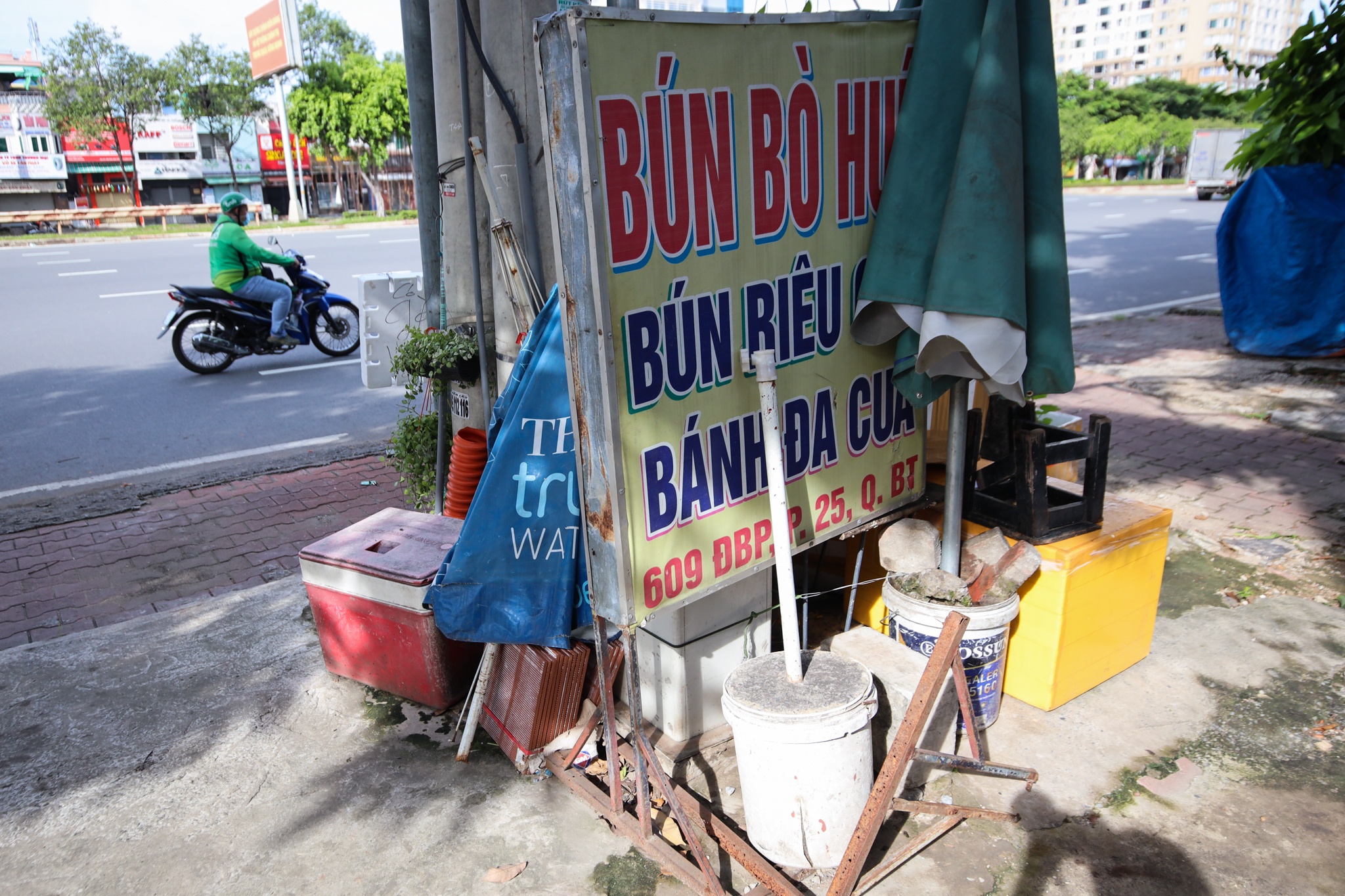 it cua hang ban mang ve sang 9/9 anh 9