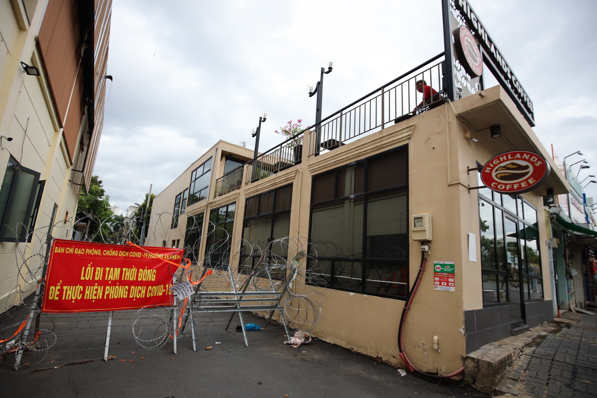 Chuỗi cafe đầu tiên mở lại ở TP.HCM ảnh 9 Chuoi cafe dau tien mo lai o TP.HCM anh 9