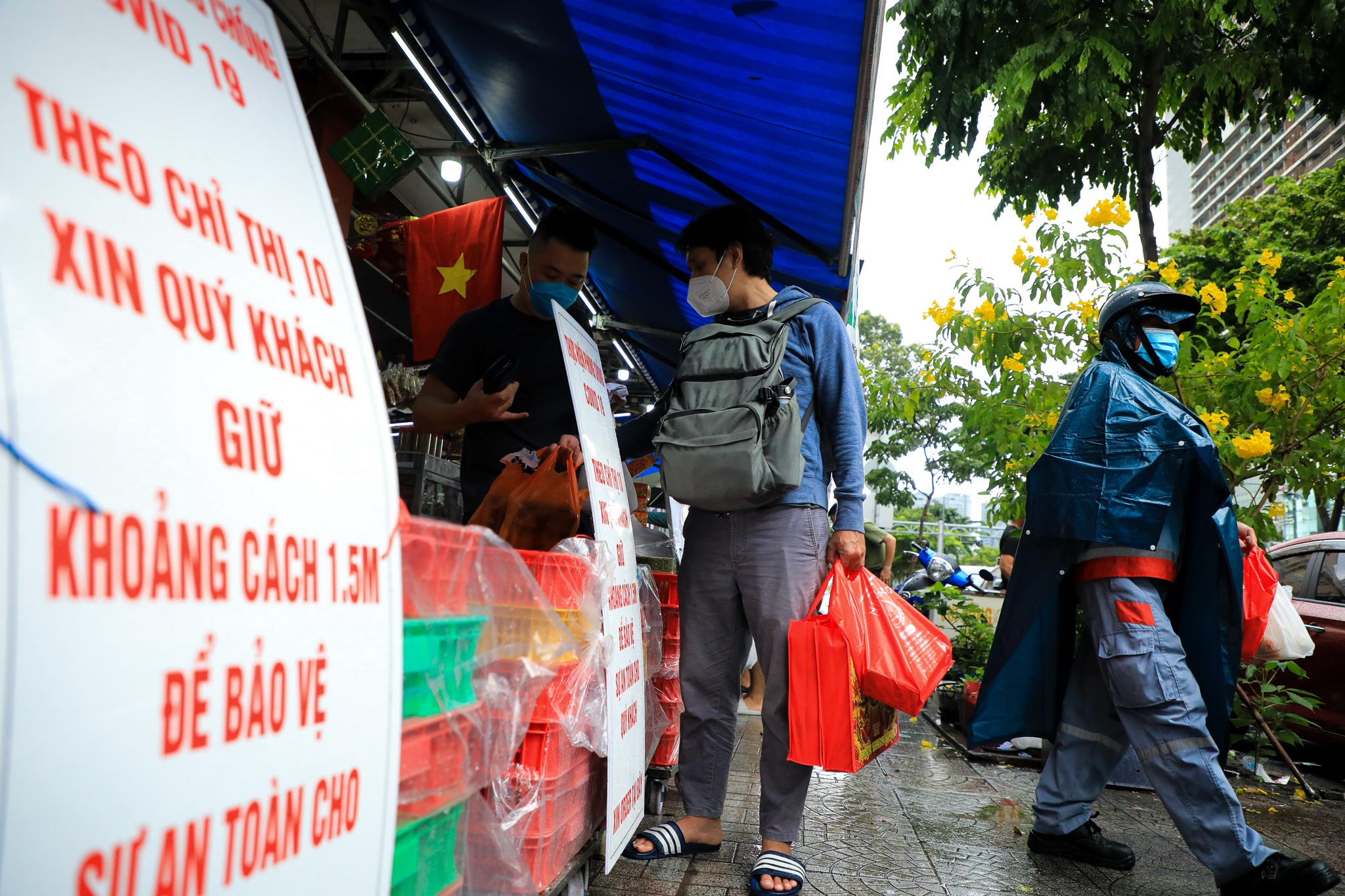 Cac cua hang ban banh trung thu o TP.HCM anh 2