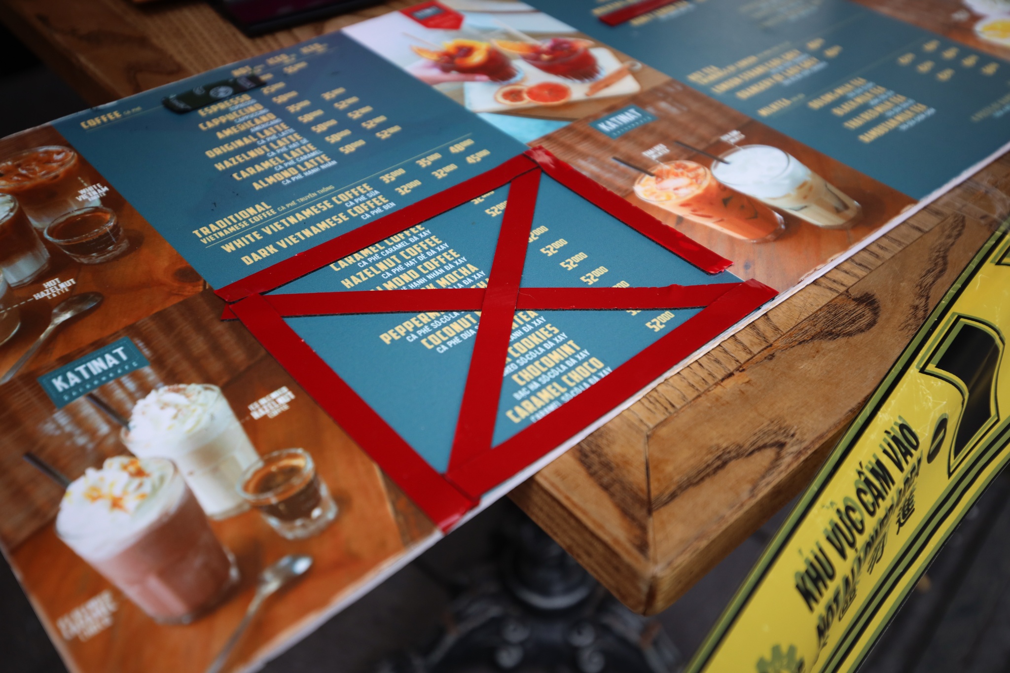 Cac chuoi cafe lon o TP.HCM ban mang ve anh 3