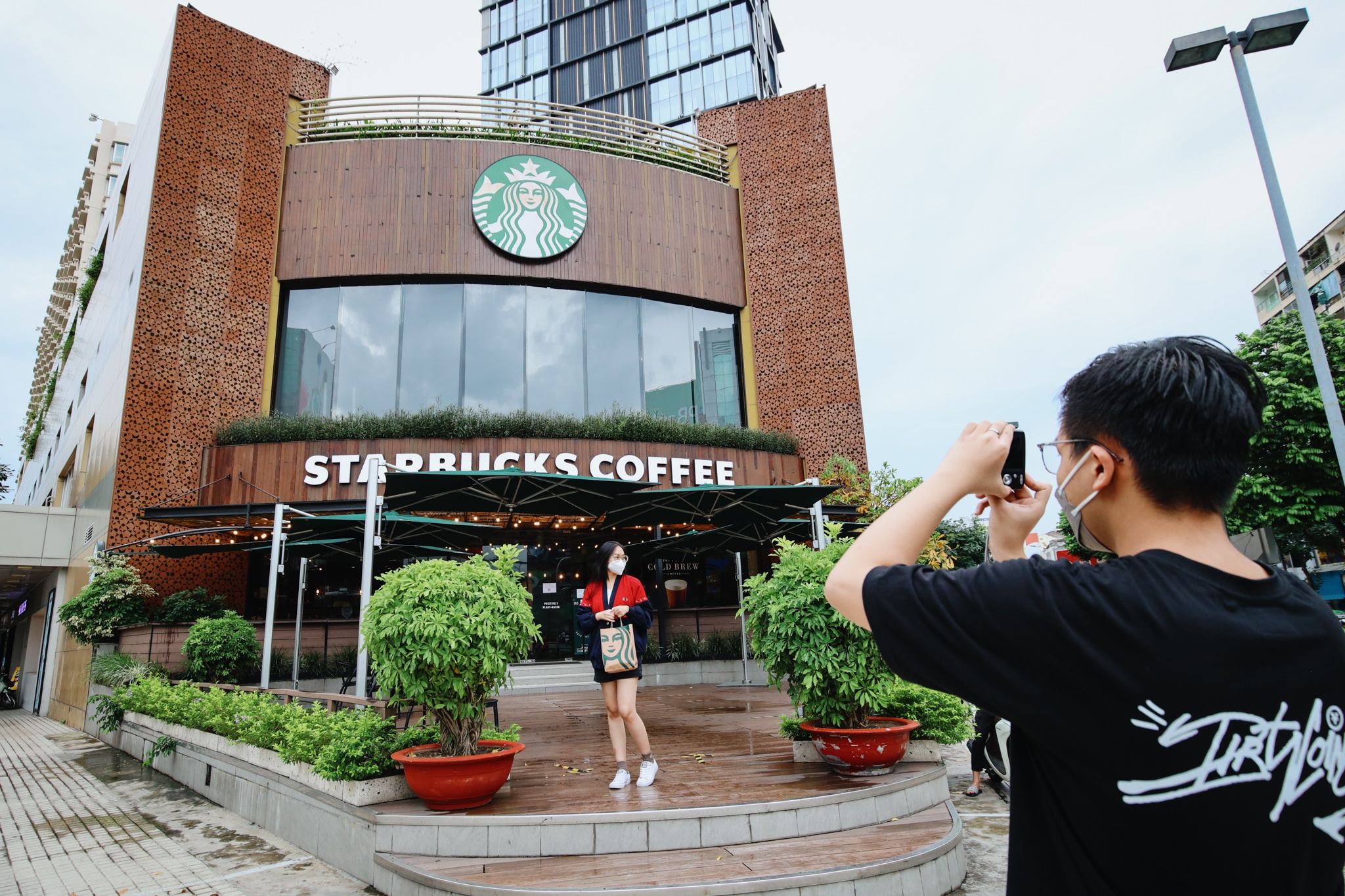 mat bang nga 6 Phu Dong sau gian cach anh 5