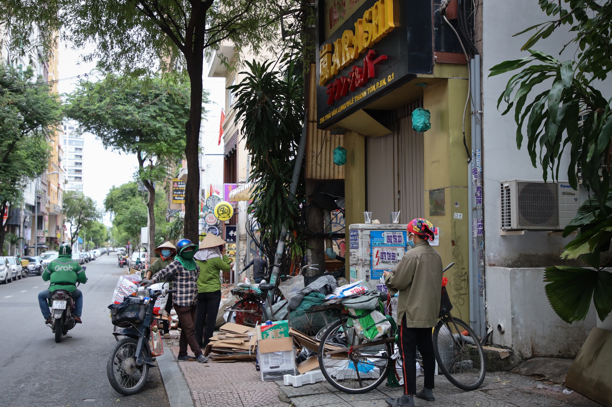 mat bang khu trung tam vang khach thue anh 10