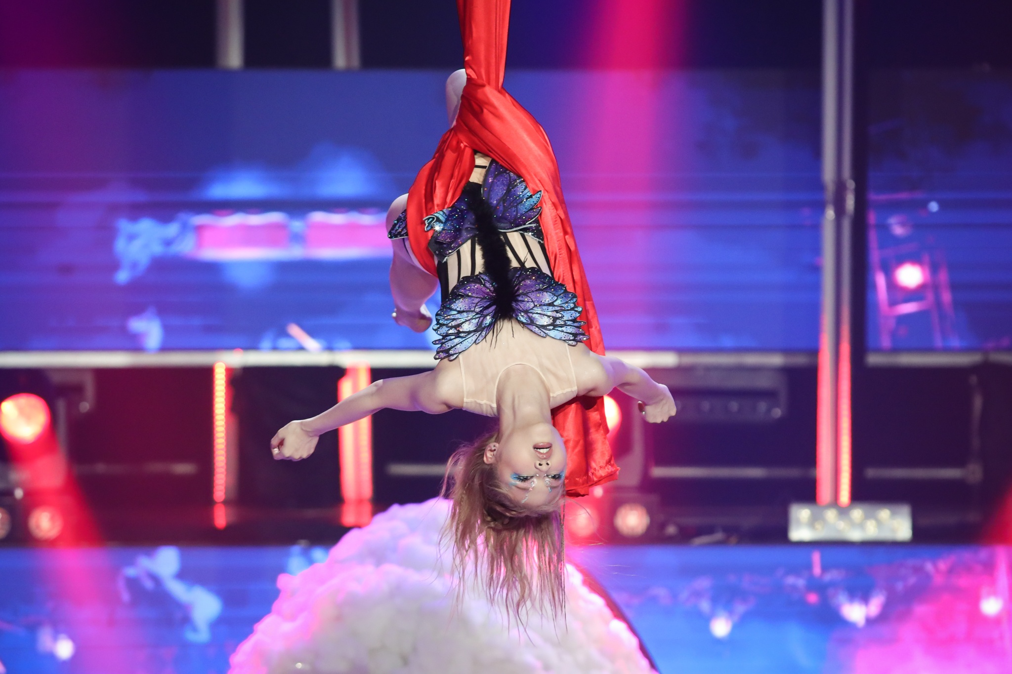 chung ket san dau vu dao anh 11