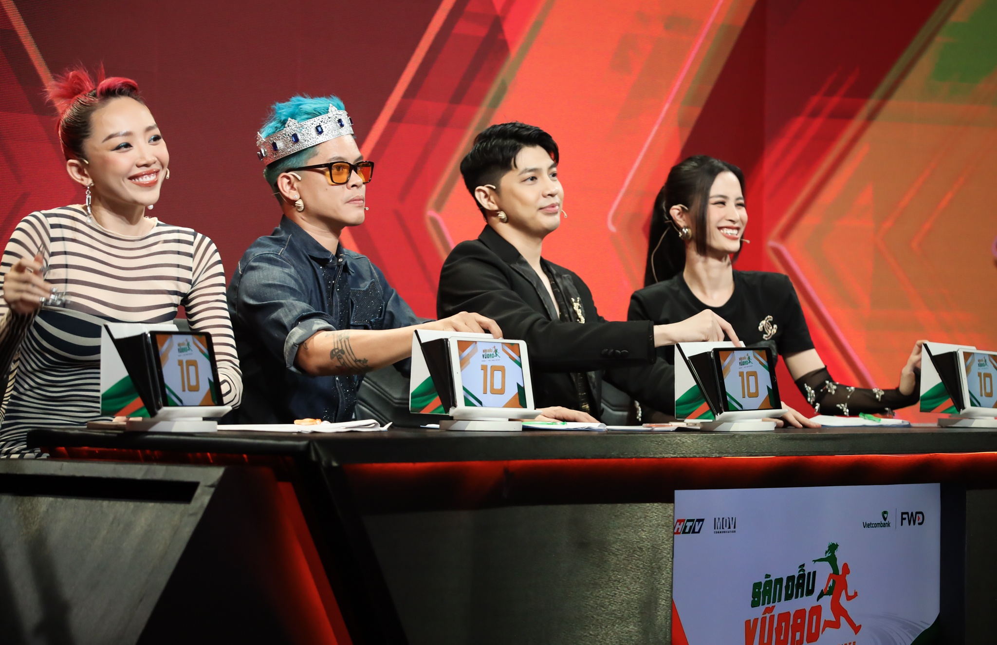 chung ket san dau vu dao anh 13