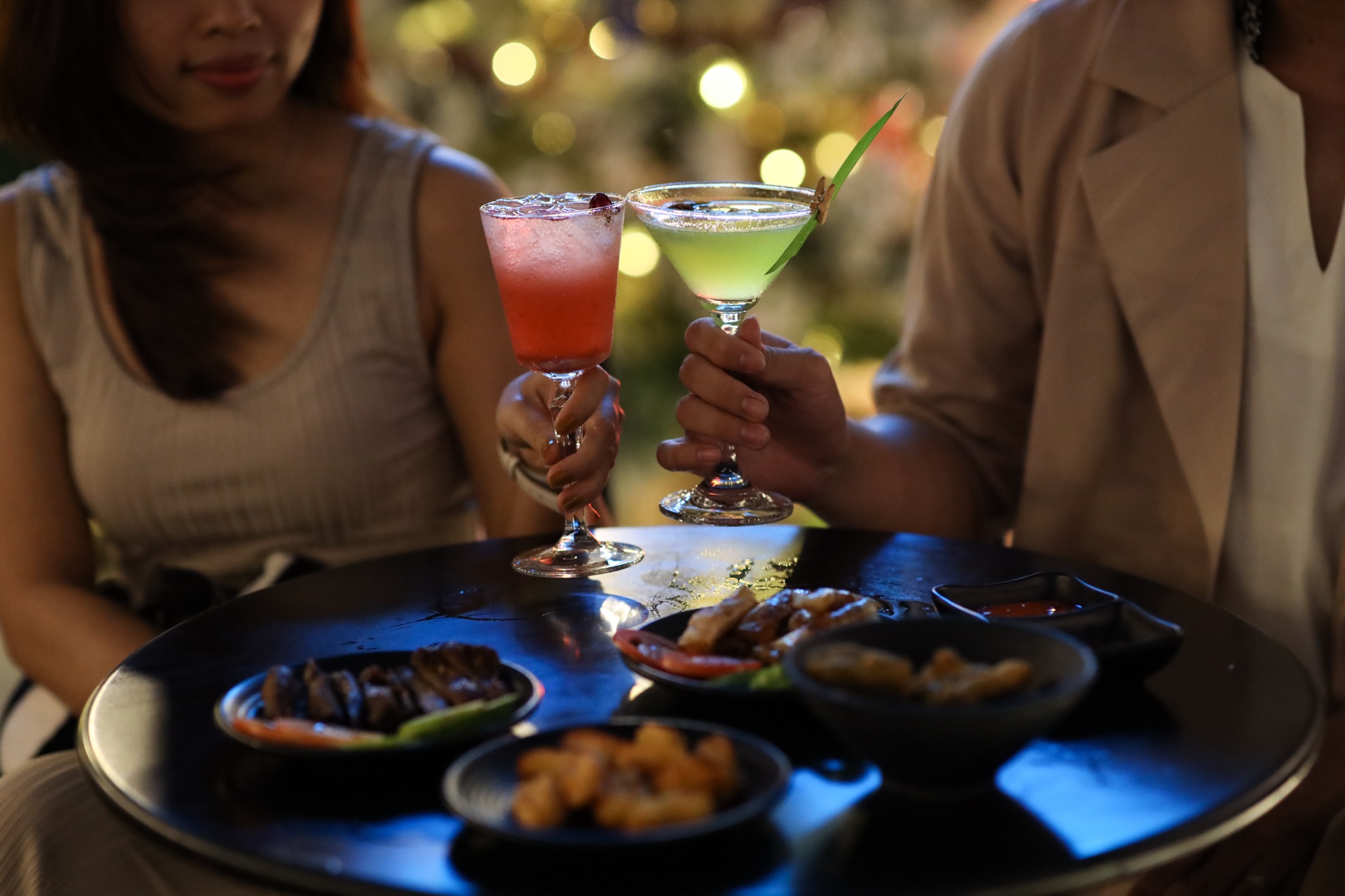 quan ca phe ngam may bay anh 11