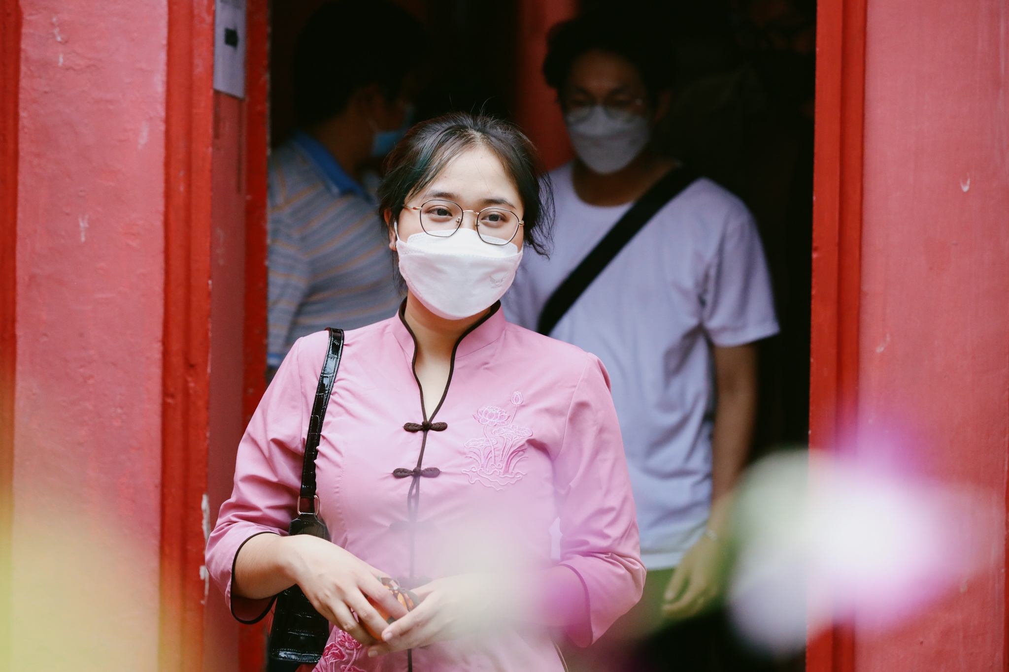 Chua cau duyen o TP.HCM dong duc truoc Valentine hinh anh