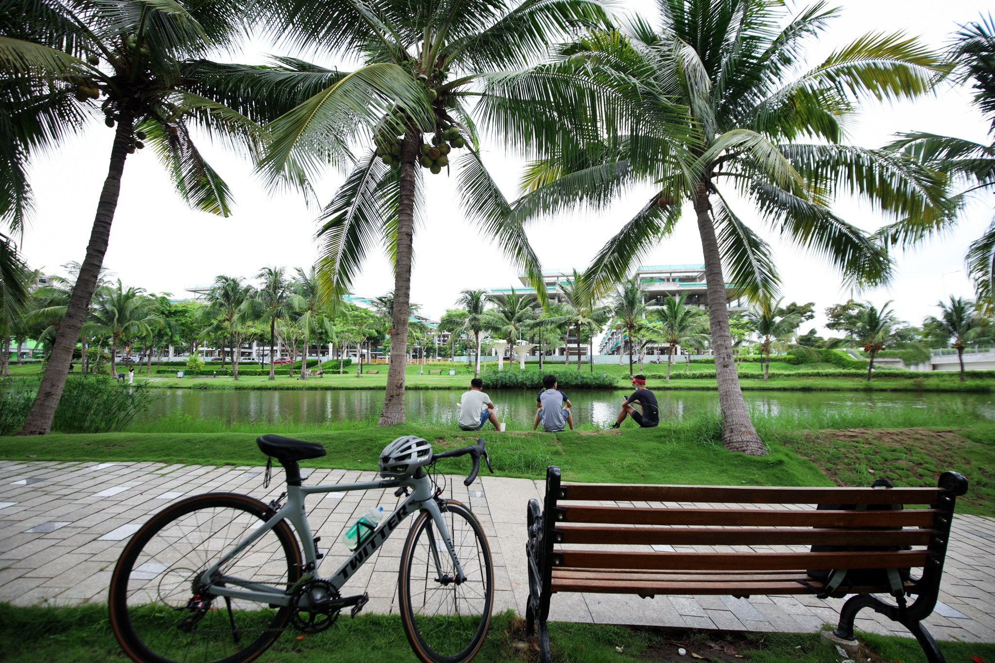 gioi tre trong ngay cuoi nghi le anh 4