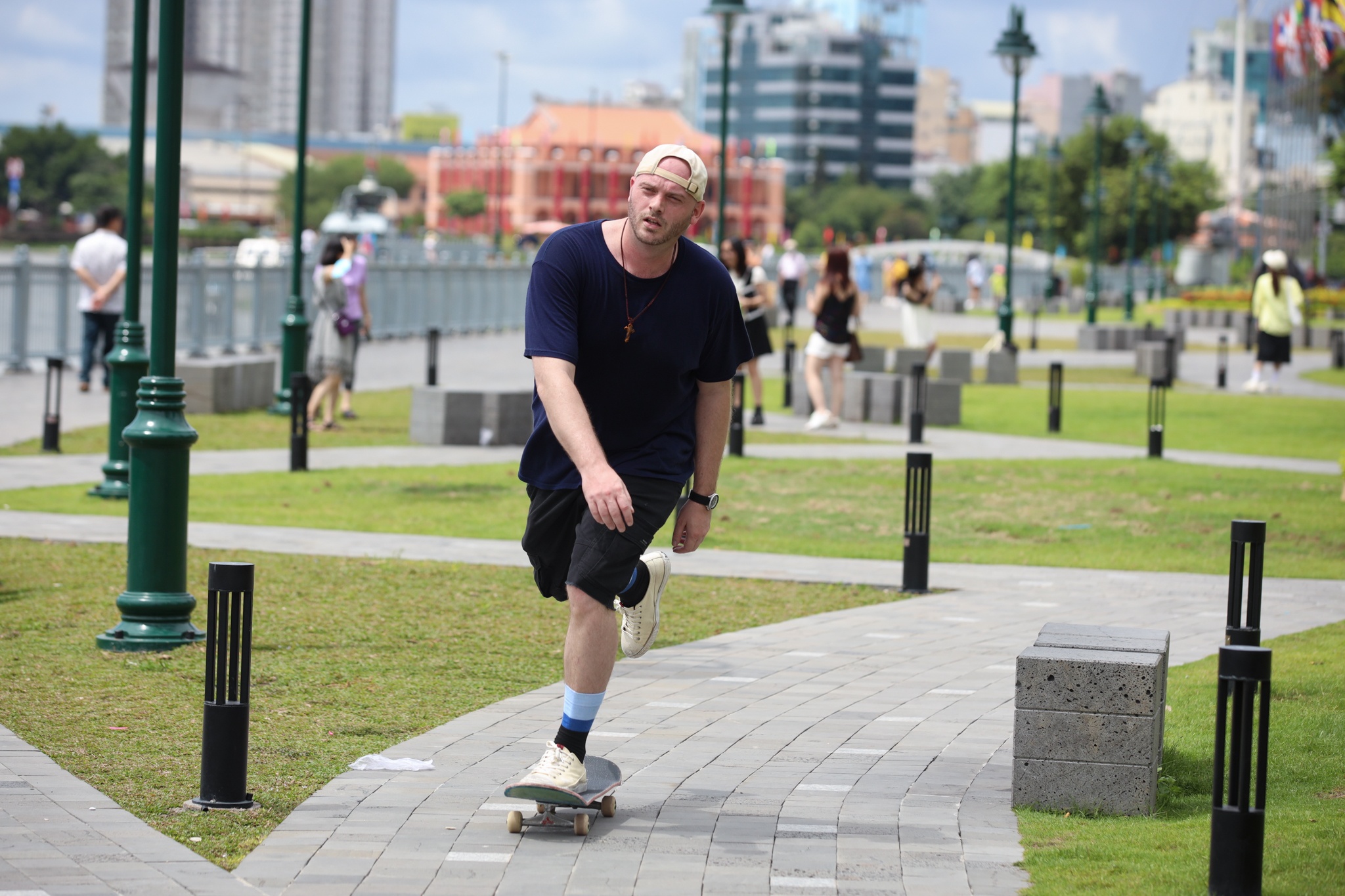 gioi tre trong ngay cuoi nghi le anh 1