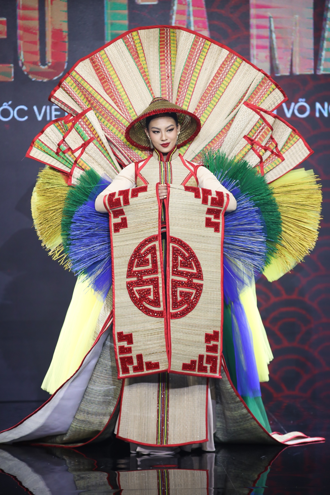 thi sinh hoa hau hoan vu Viet nam anh 3