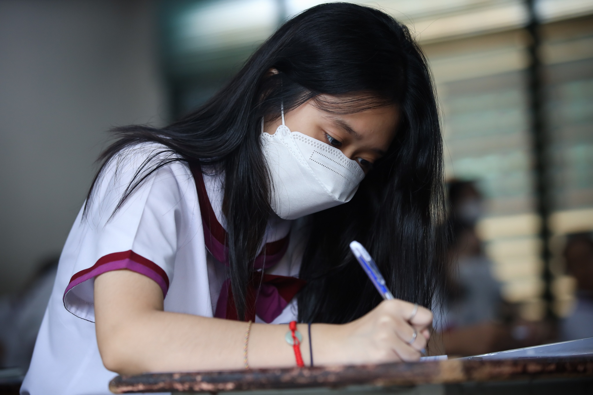 Thi sinh TP.HCM voi va chay vao phong thi anh 7