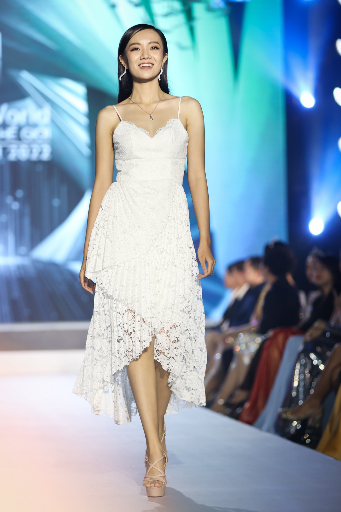 hoa hau the gioi viet nam anh 23