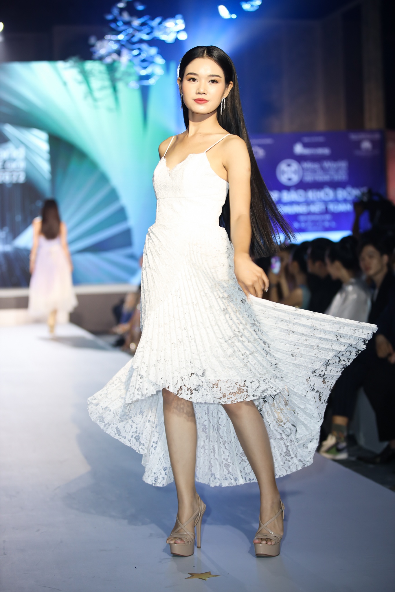 hoa hau the gioi viet nam anh 10