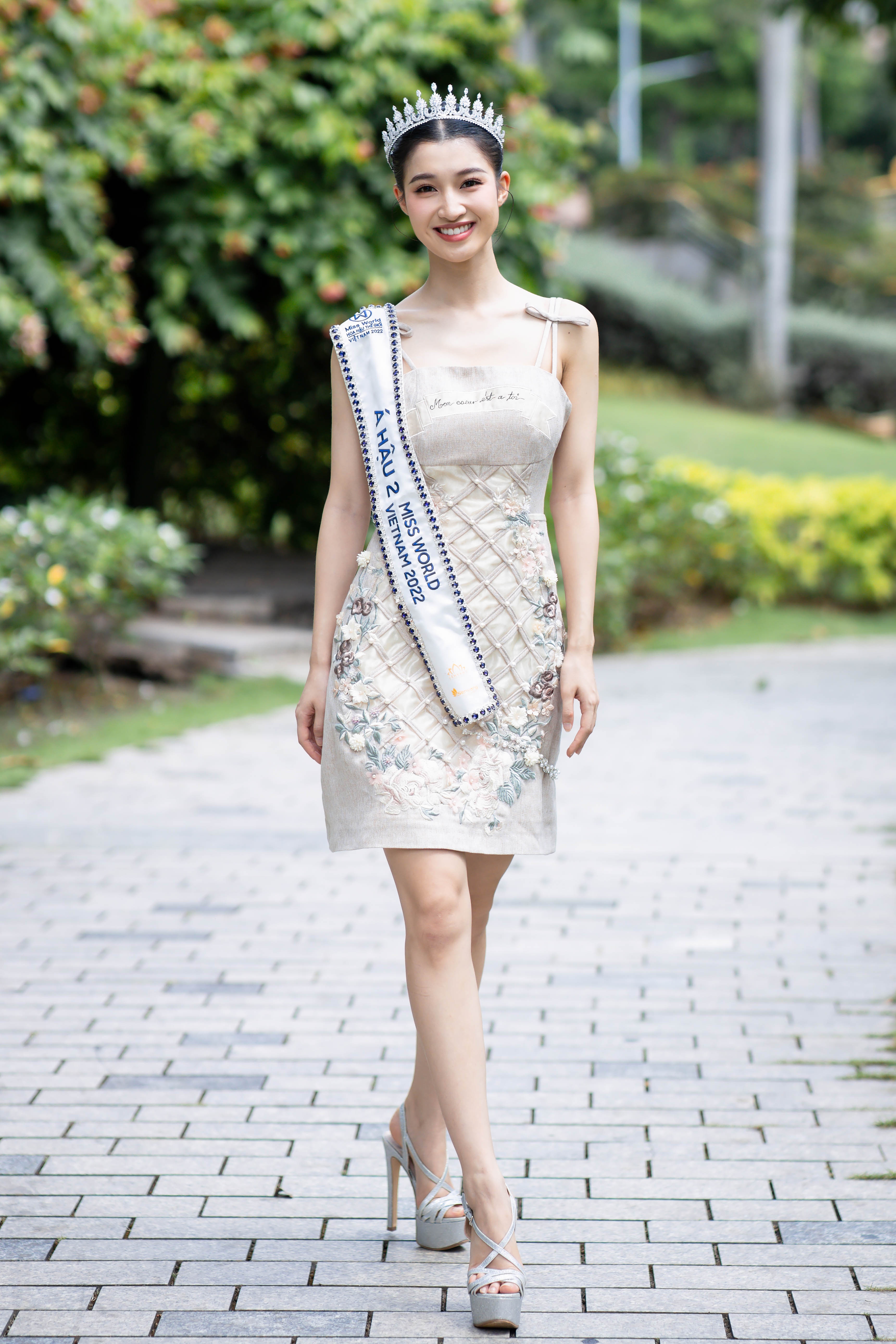 hoa hau the gioi Viet Nam anh 4