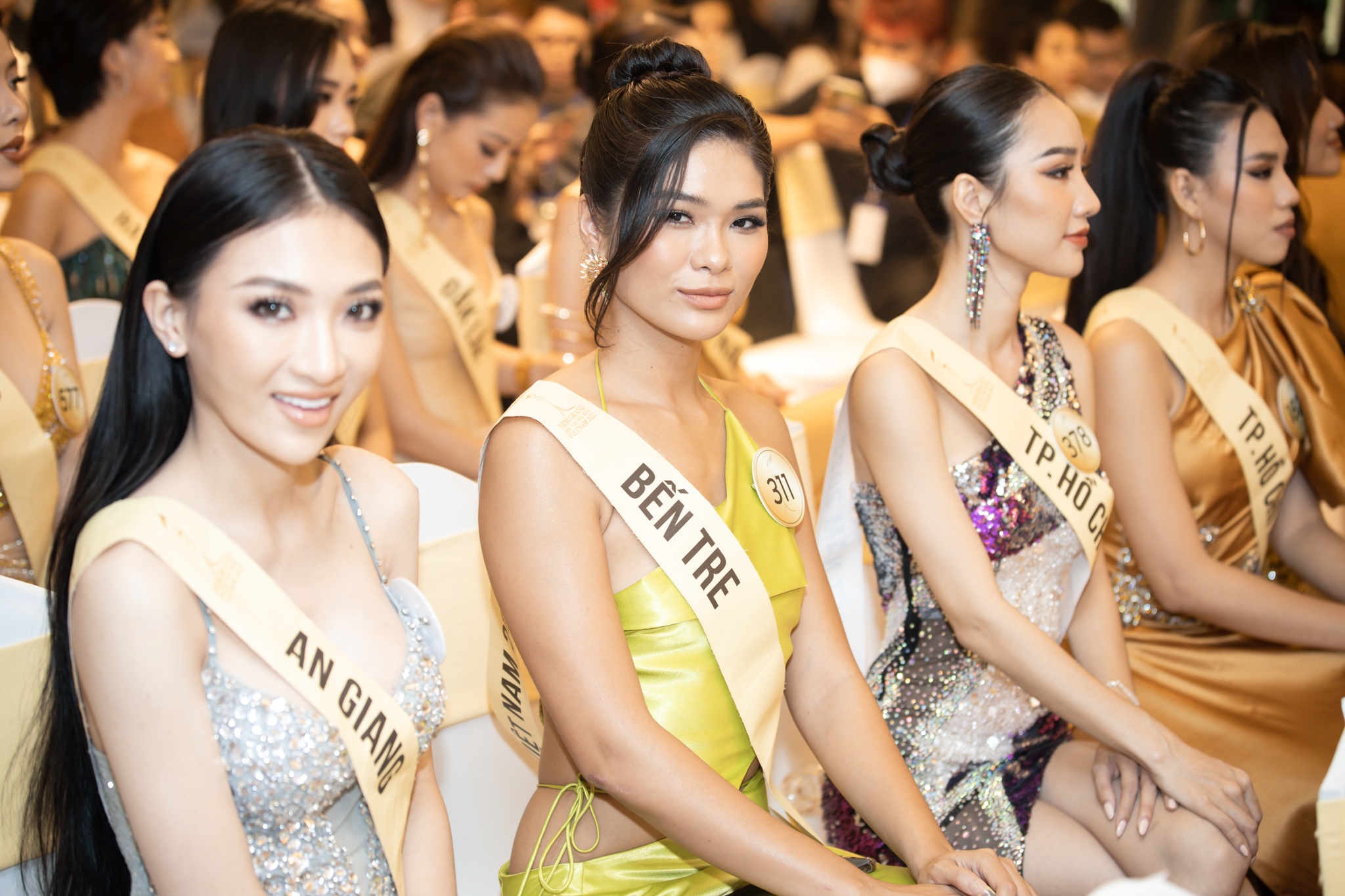 hoa hau hoa binh anh 8