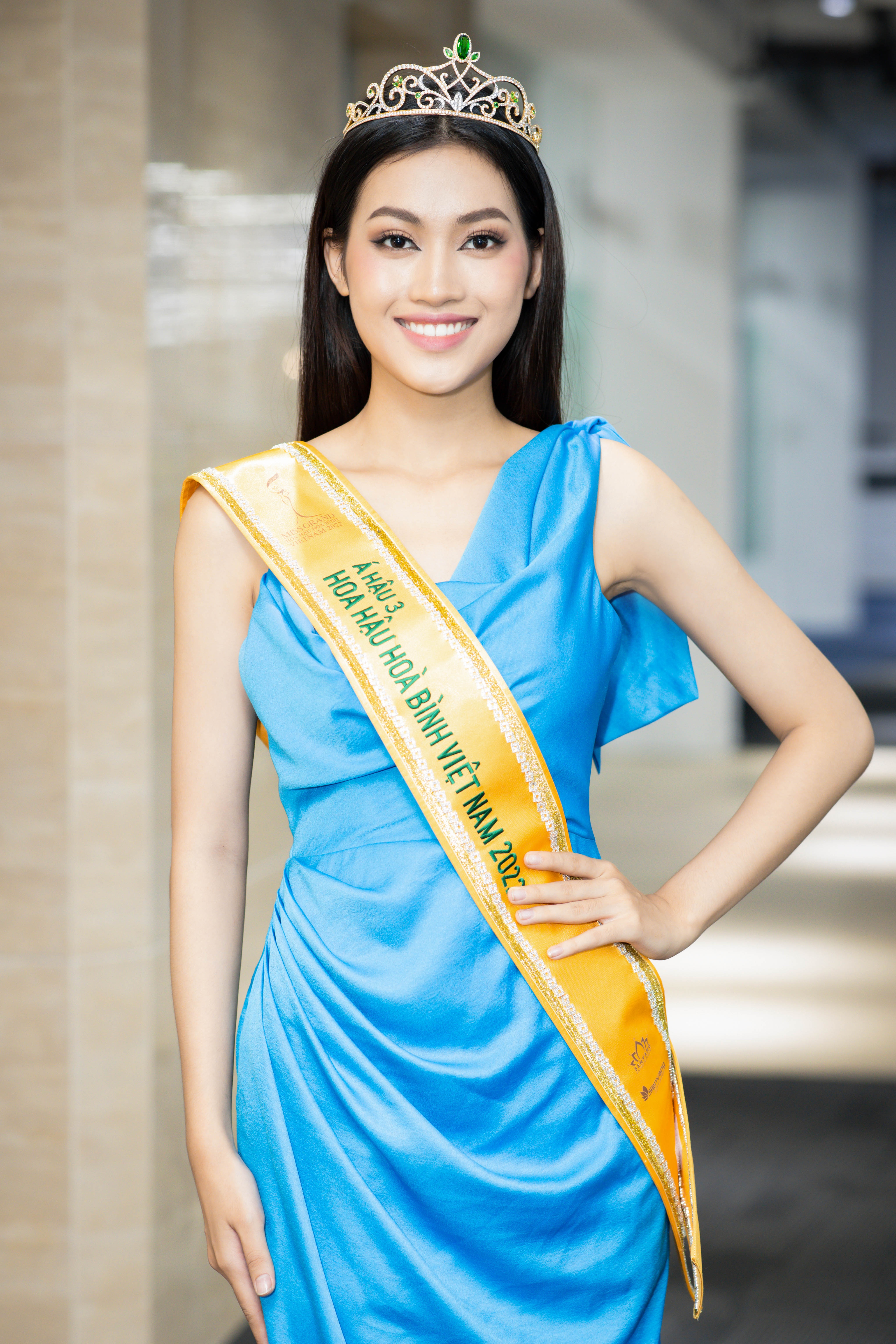 Hoa hau Hoa binh anh 9