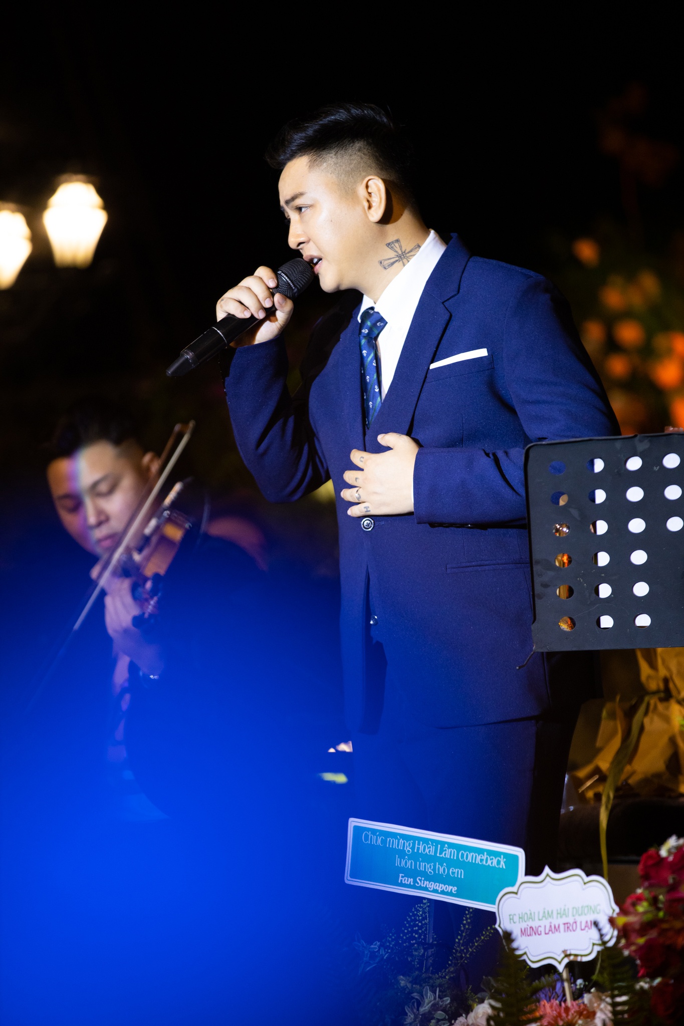 hoai lam tro lai anh 8