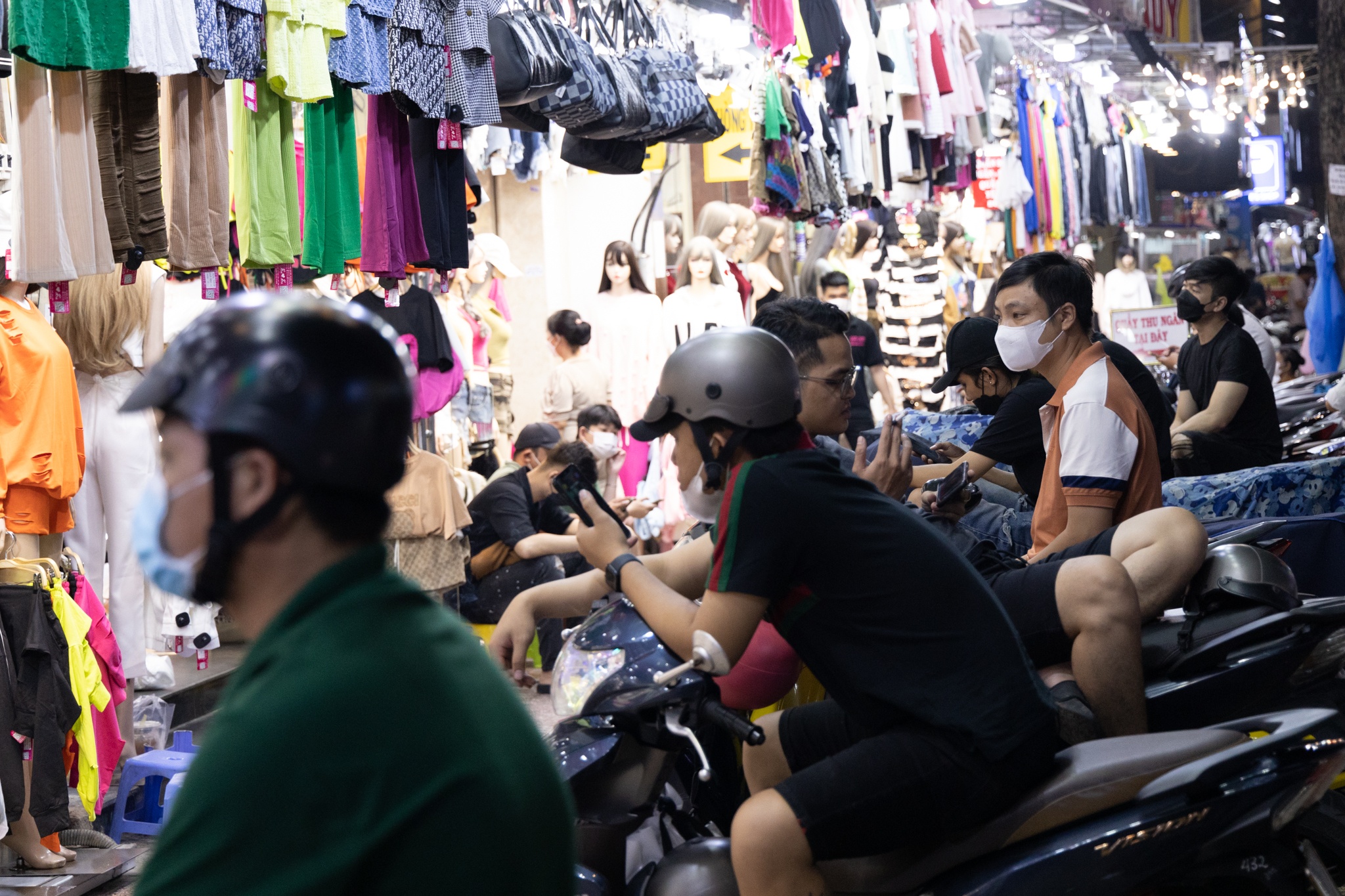 Black Friday tai TP.HCM anh 10