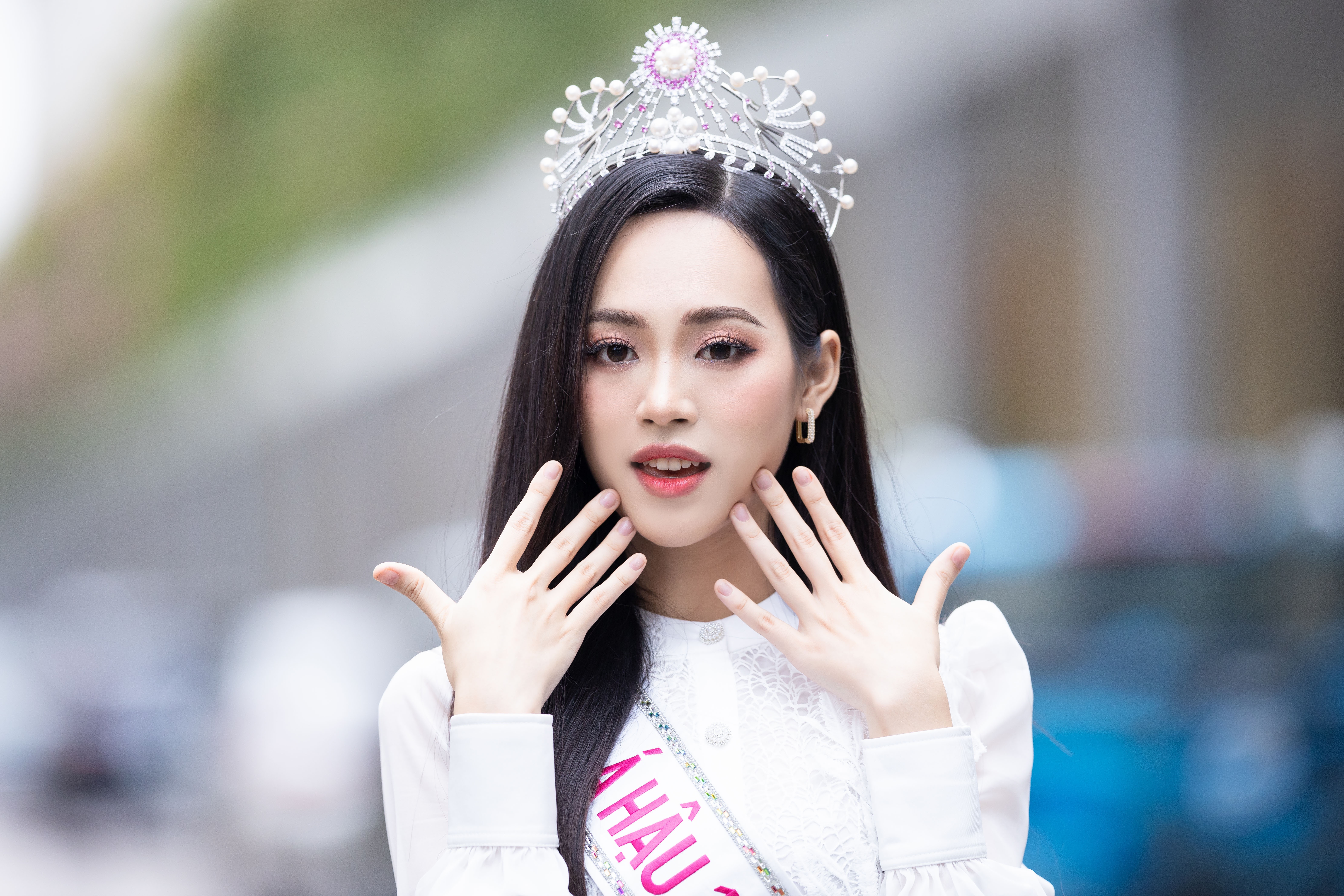 hoa hau Viet Nam,  Trinh Thuy Linh,  A hau Thuy Linh anh 4