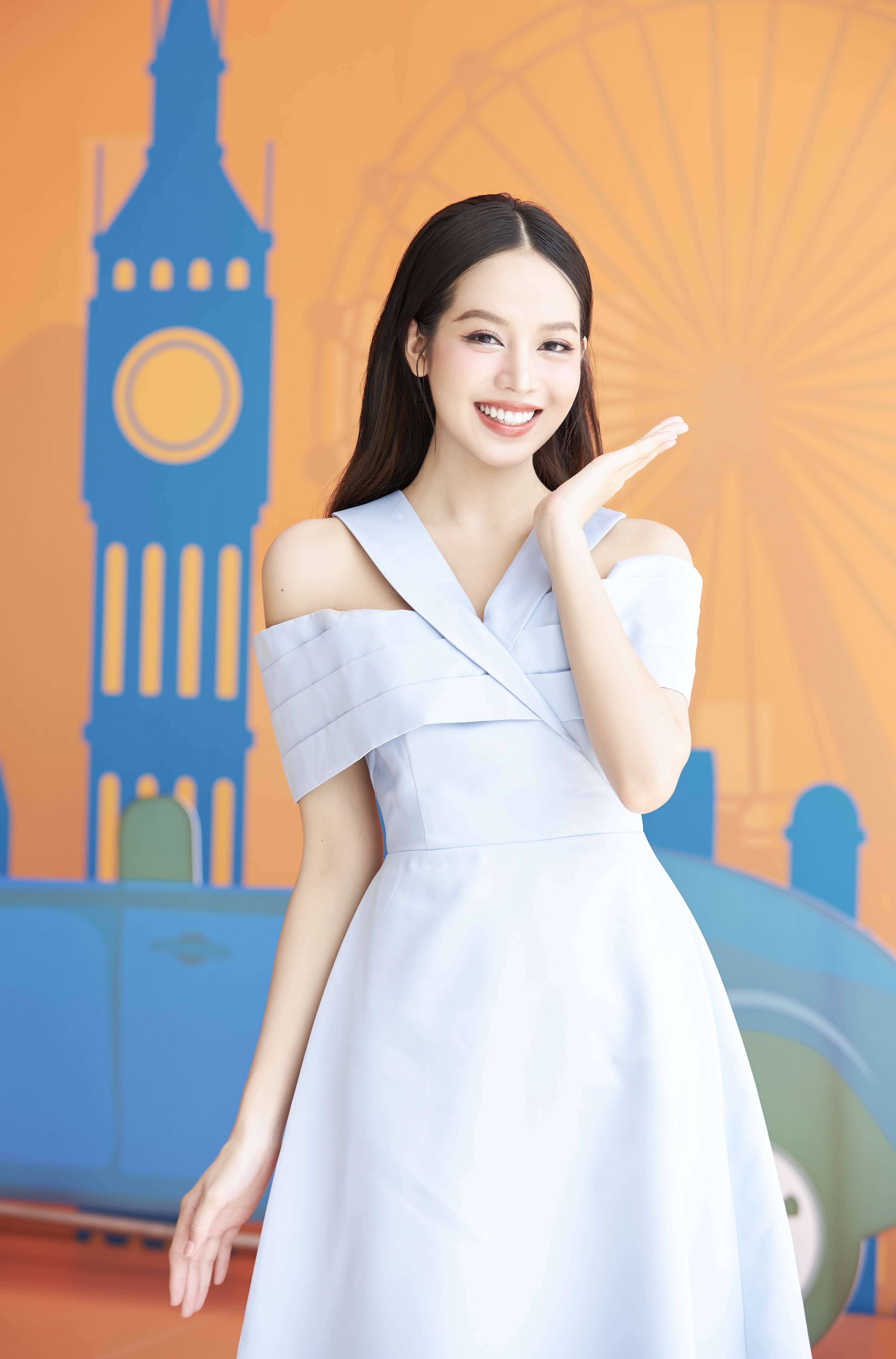 Hoa hậu Thanh Thuỷ ảnh 3 Hoa hau Thanh Thuy anh 3