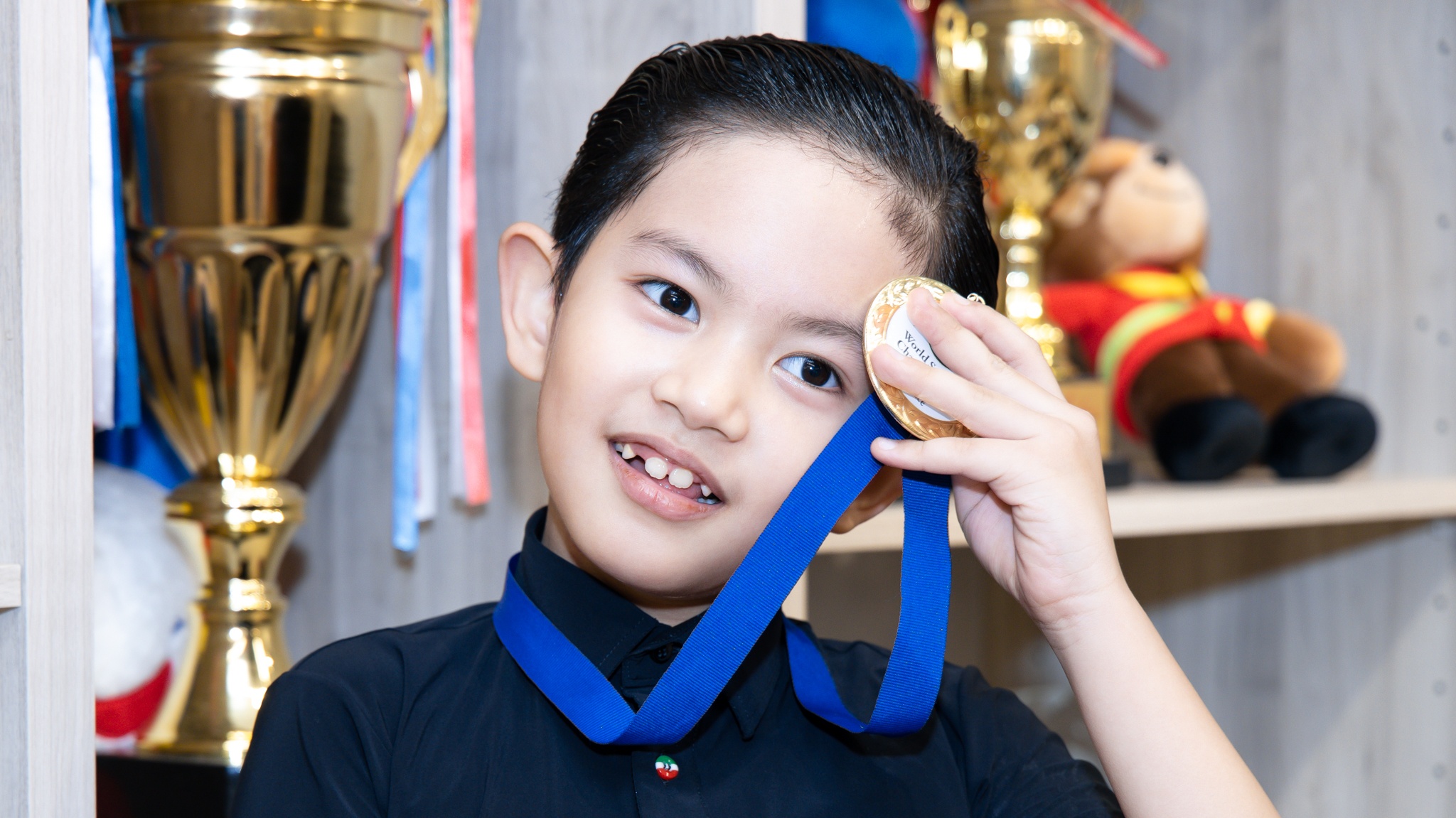 con Khanh Thi Phan Hien anh 1