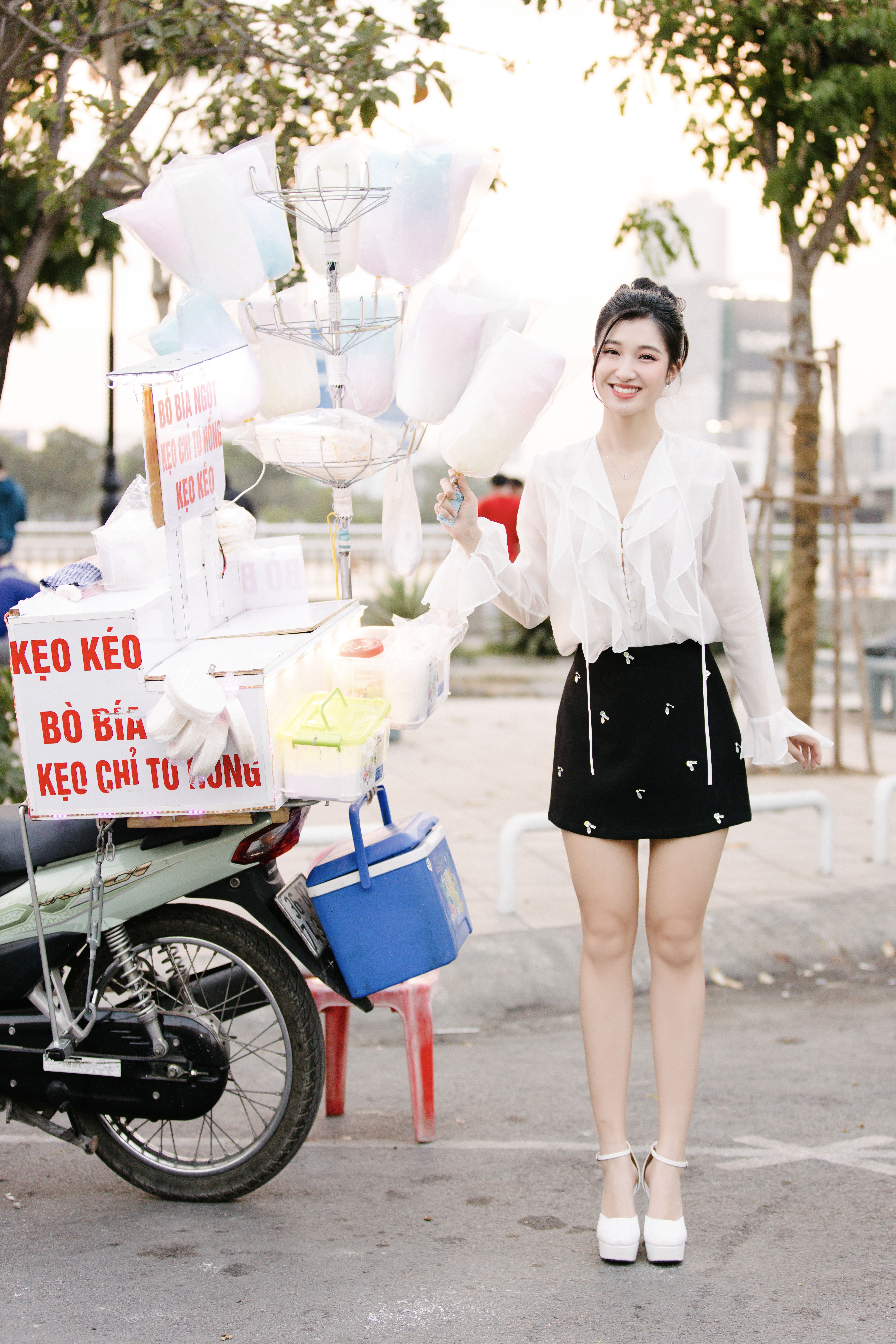 A hau Phuong Nhi anh 3