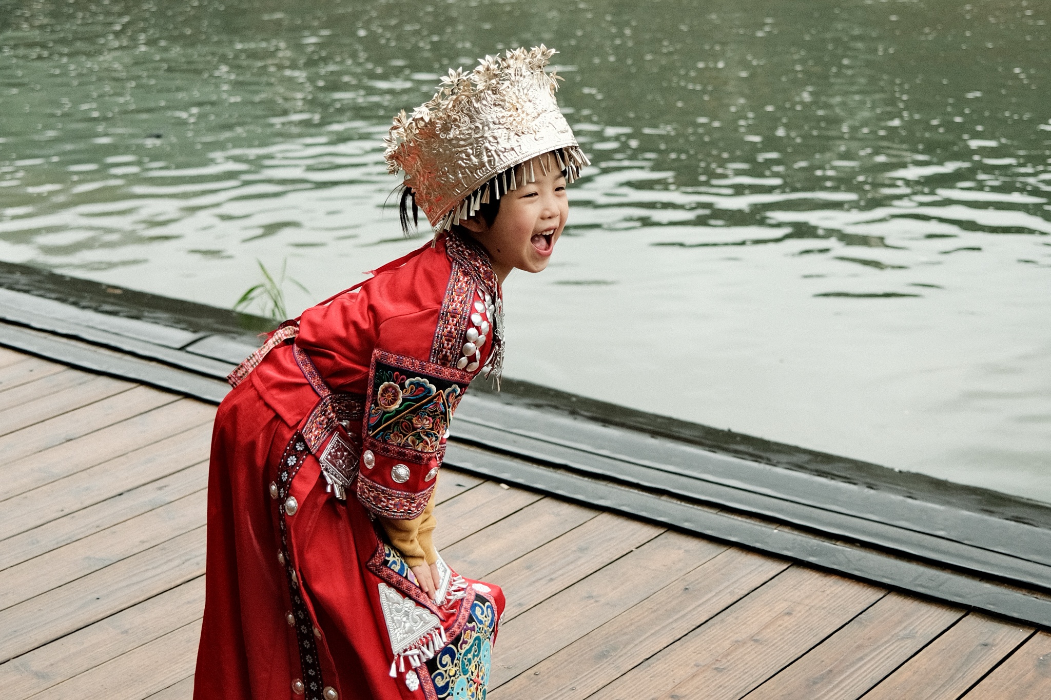 Canh trai nguoc o Phuong Hoang co tran hinh anh