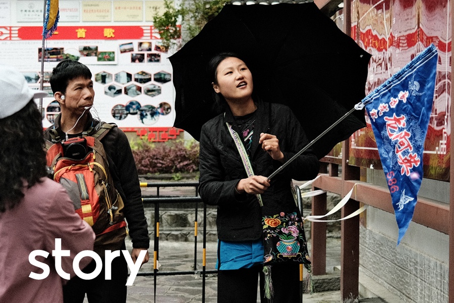 Toi dan doan khach Viet dau tien kham pha Trung Quoc sau dich hinh anh