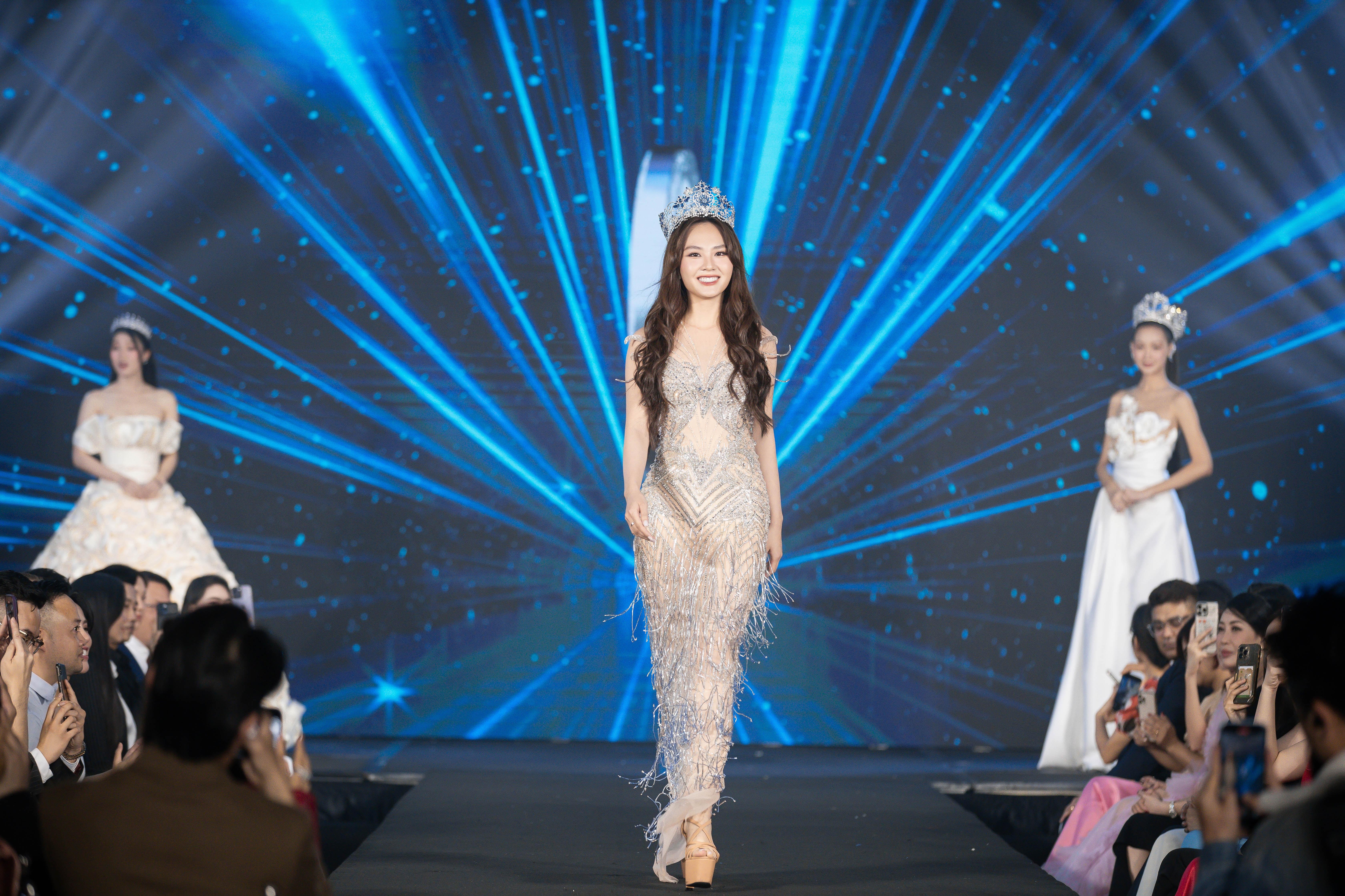 miss world,  mai phuong,  hoa khoi bong chuyen anh 20