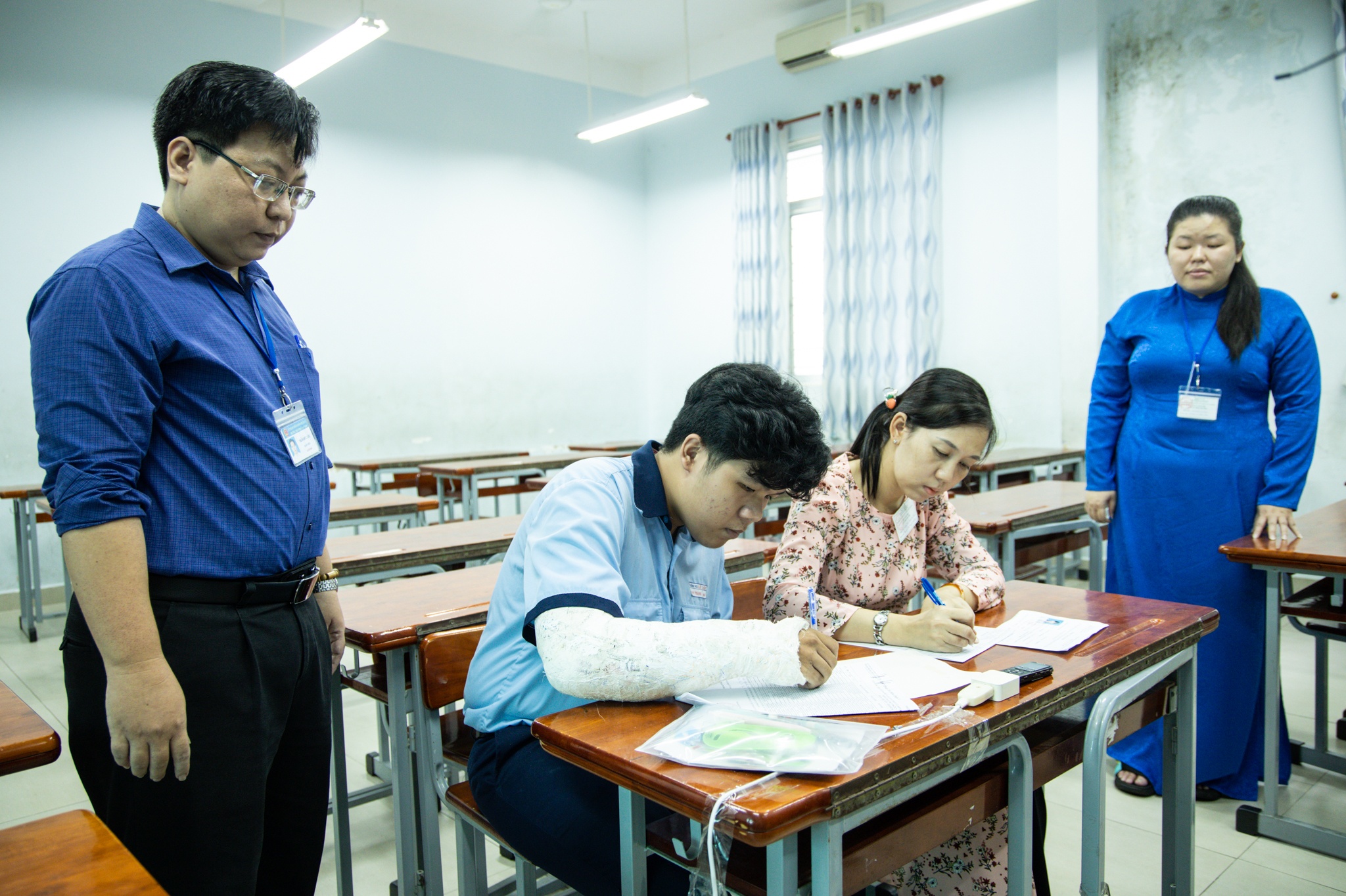 thi lop 10 TP.HCM anh 4