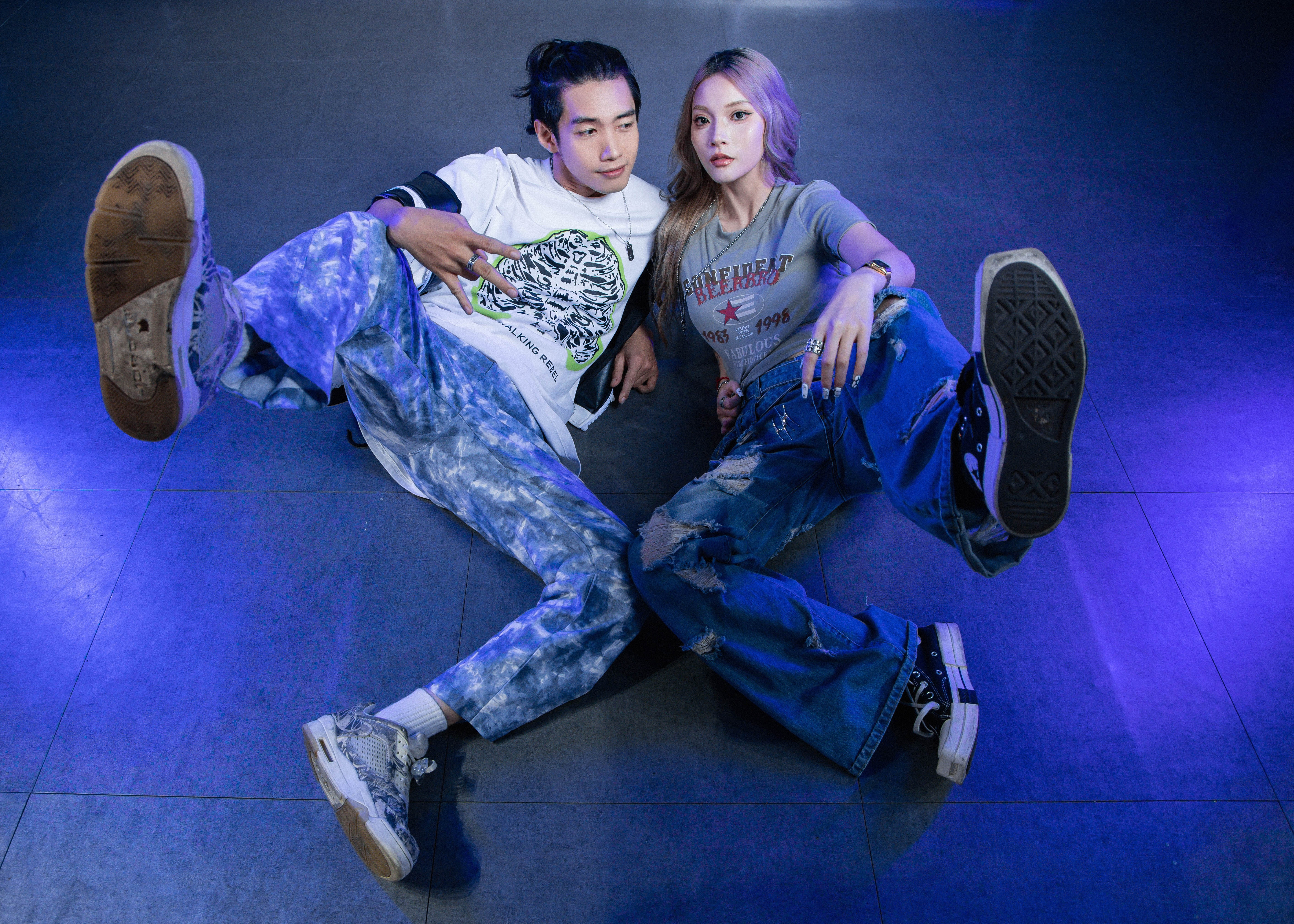 Quang Dang va ban gai anh 11