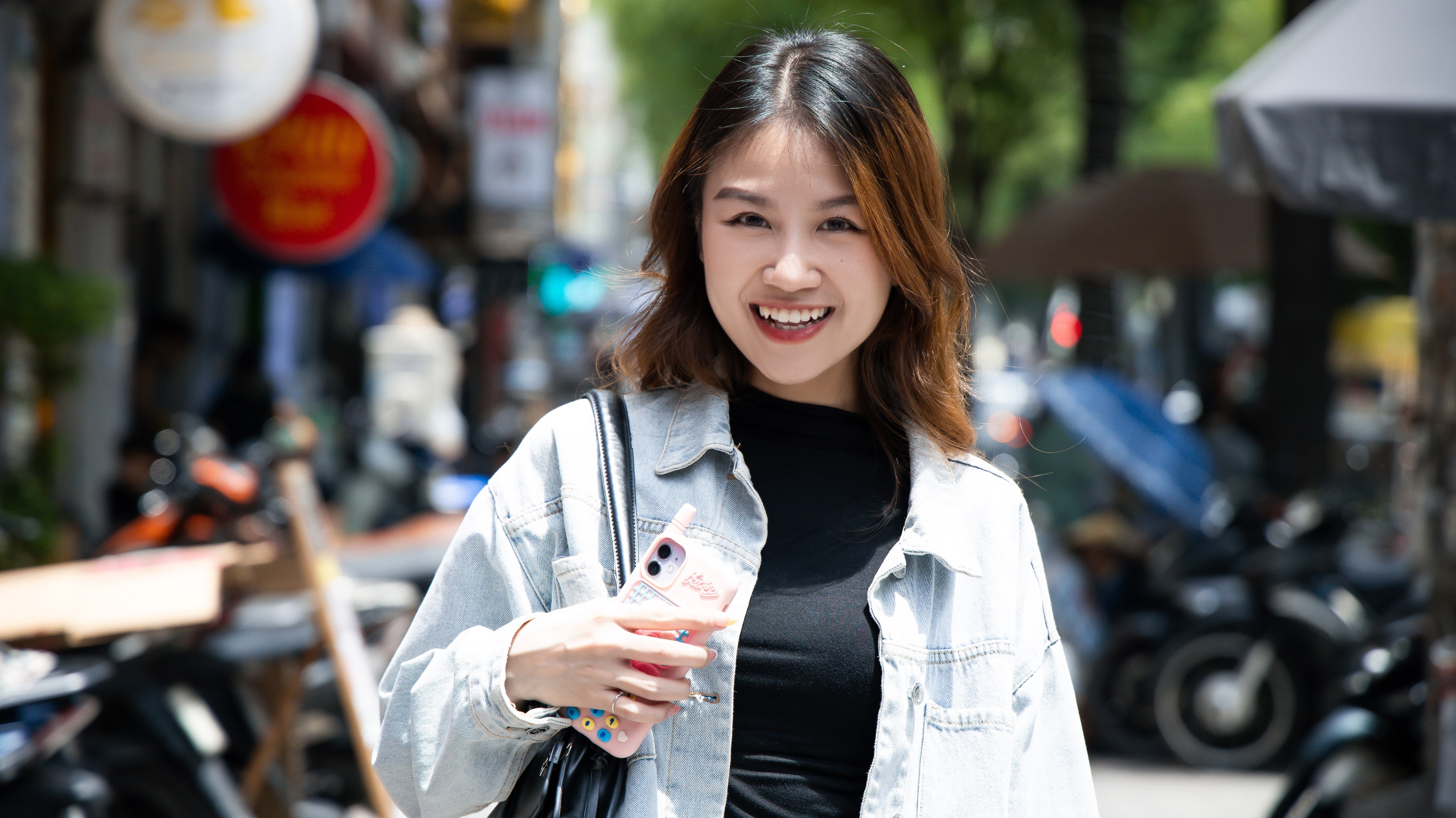 mot nay cua nhan vien anh 1