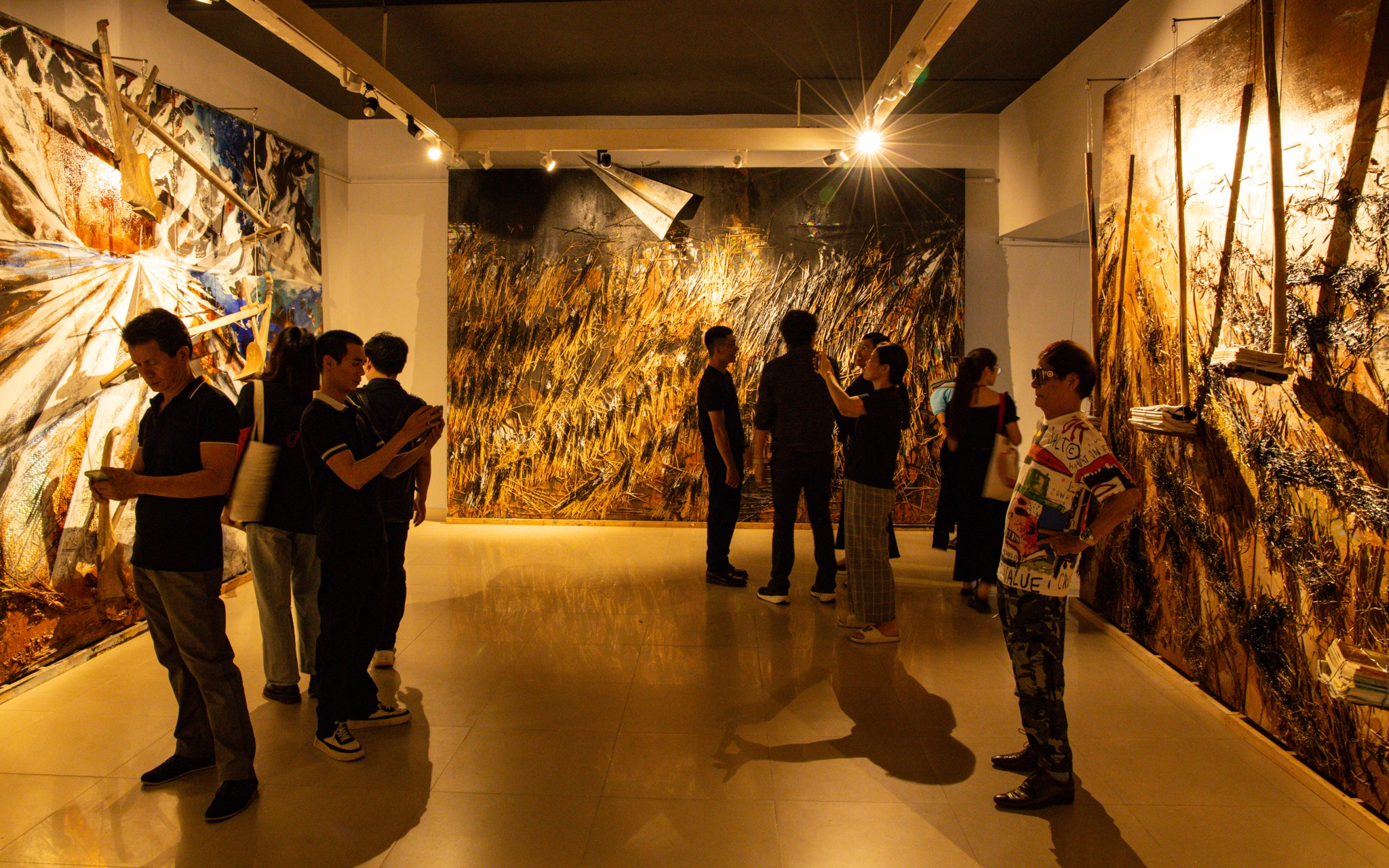 trien lam shaman anh 4