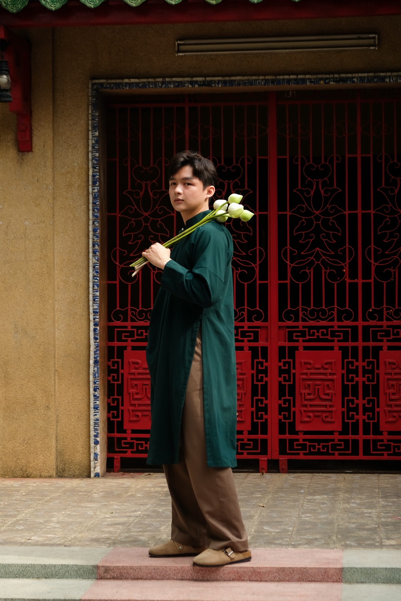 ảnh tết ở TP.HCM, áo dài tết, áo dài cách tân, chợ Bến Thành ảnh 14 anh tet o TP.HCM, ao dai tet, ao dai cach tan, cho Ben Thanh anh 14