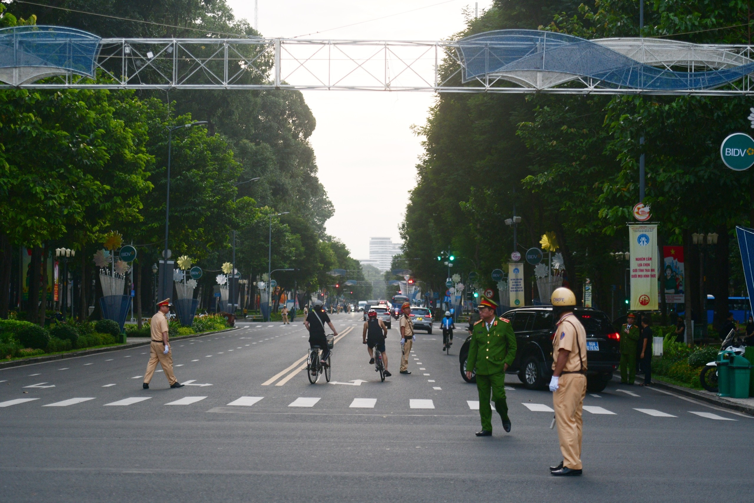 Le tang Tong bi thu anh 4