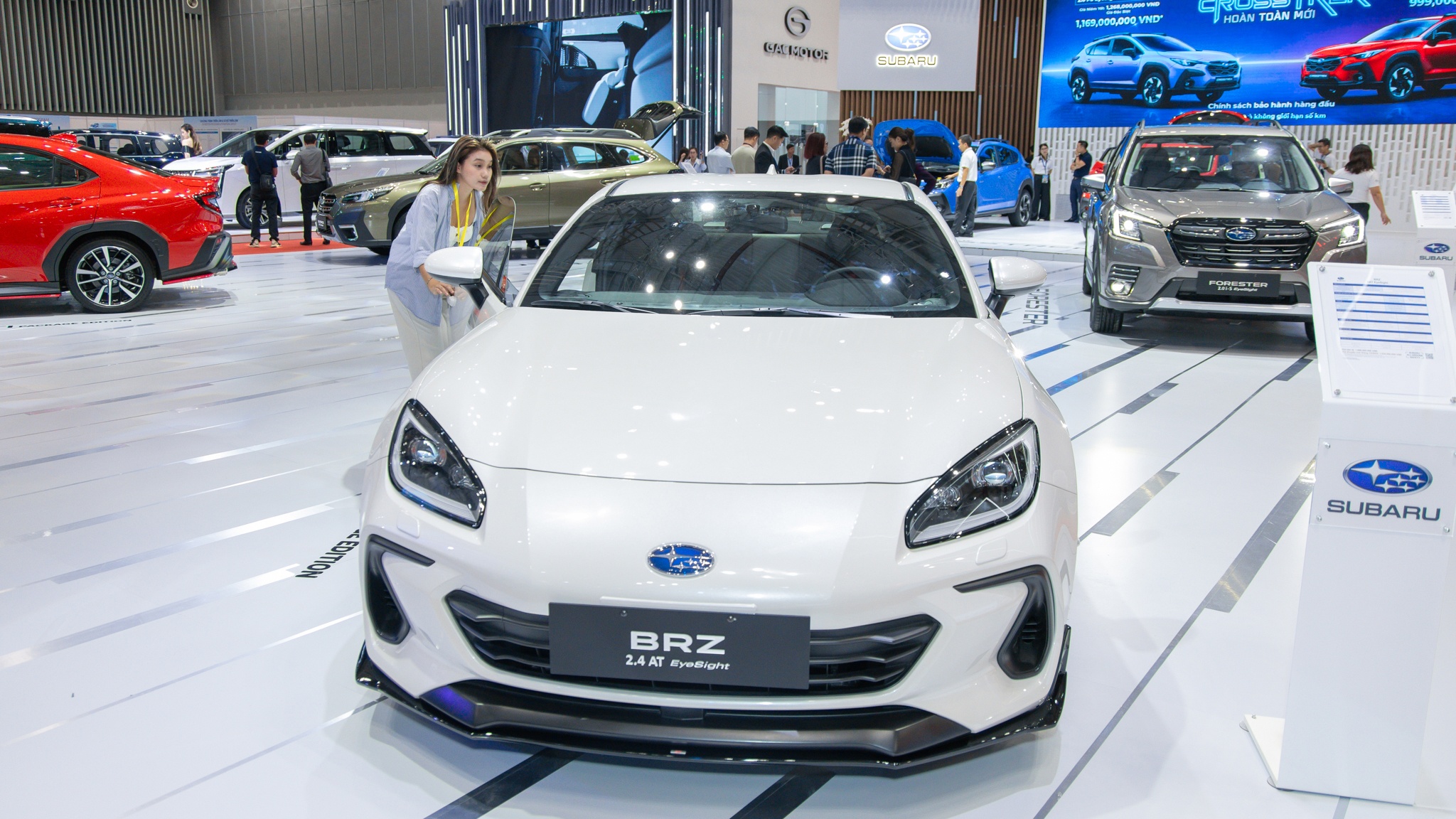 Triển lãm xe ở TP.HCM ảnh 8 Trien lam xe o TP.HCM anh 8