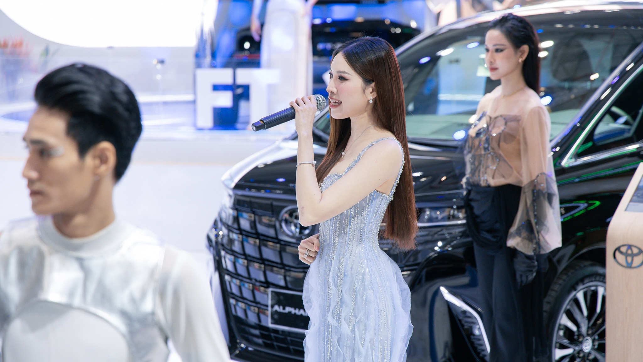 Triển lãm xe ở TP.HCM ảnh 5 Trien lam xe o TP.HCM anh 5