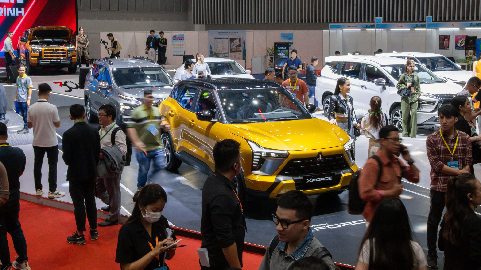 Triển lãm xe ở TP.HCM ảnh 19 Trien lam xe o TP.HCM anh 19