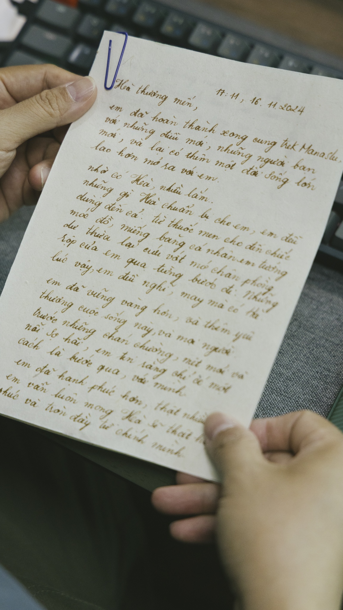 Travel blogger Ha La La anh 28