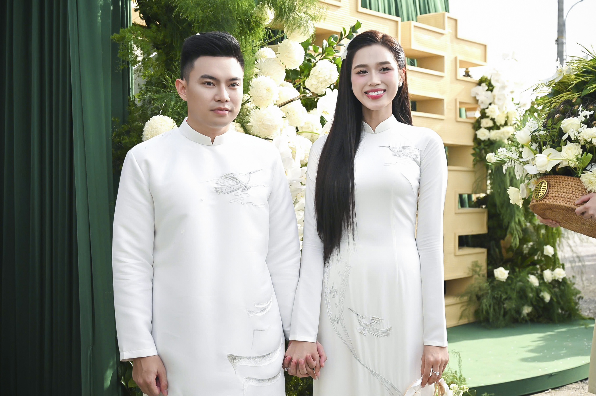 Đám hỏi Đỗ Thị Hà tại Thanh Hóa thu hút dàn hoa hậu dự lễ