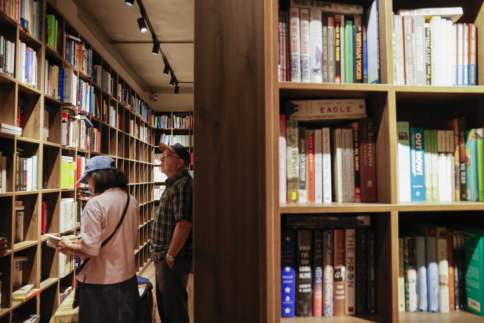 tiệm sách ngoại văn tphcm ảnh 6 tiem sach ngoai van tphcm anh 6