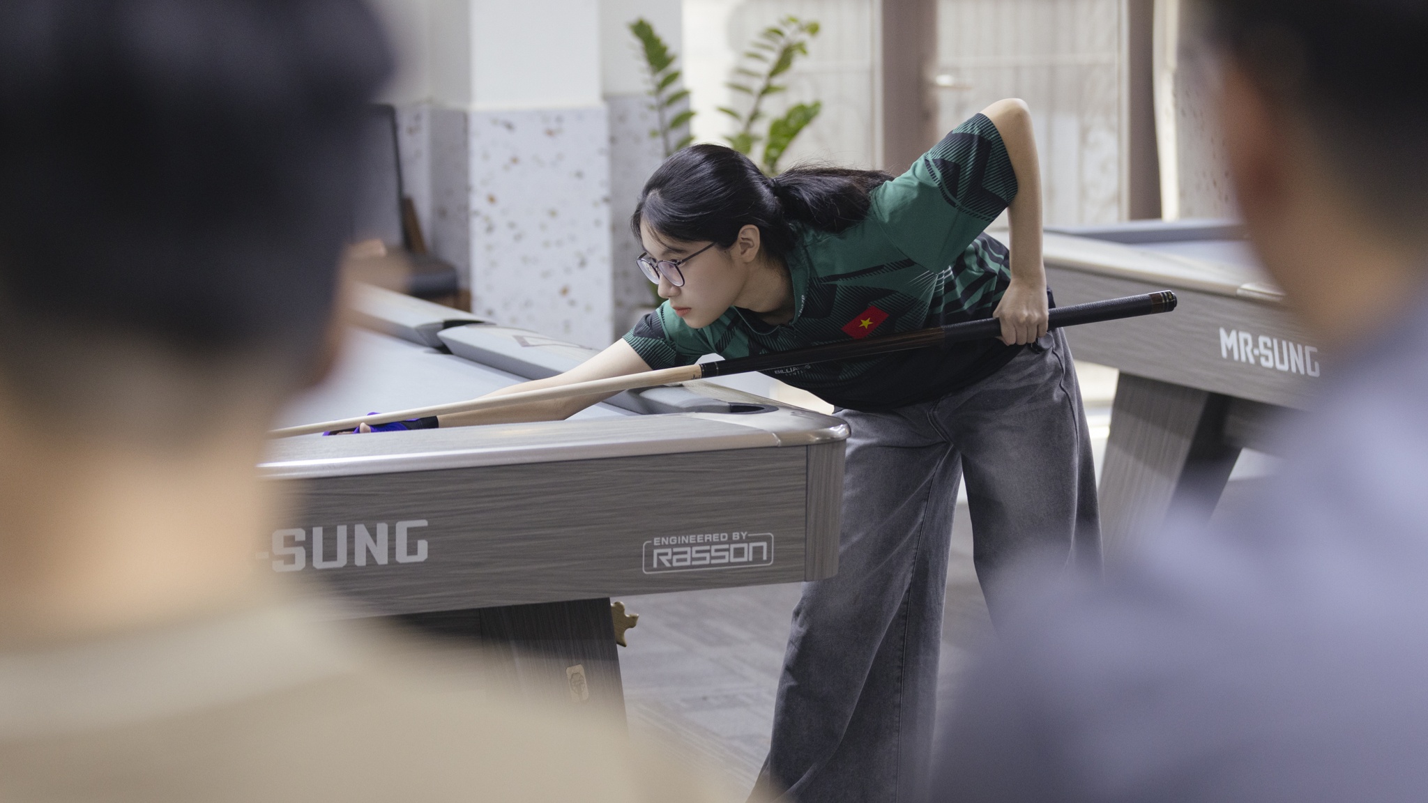 nữ cơ thủ gen Z ảnh 13 nu co thu gen Z anh 13