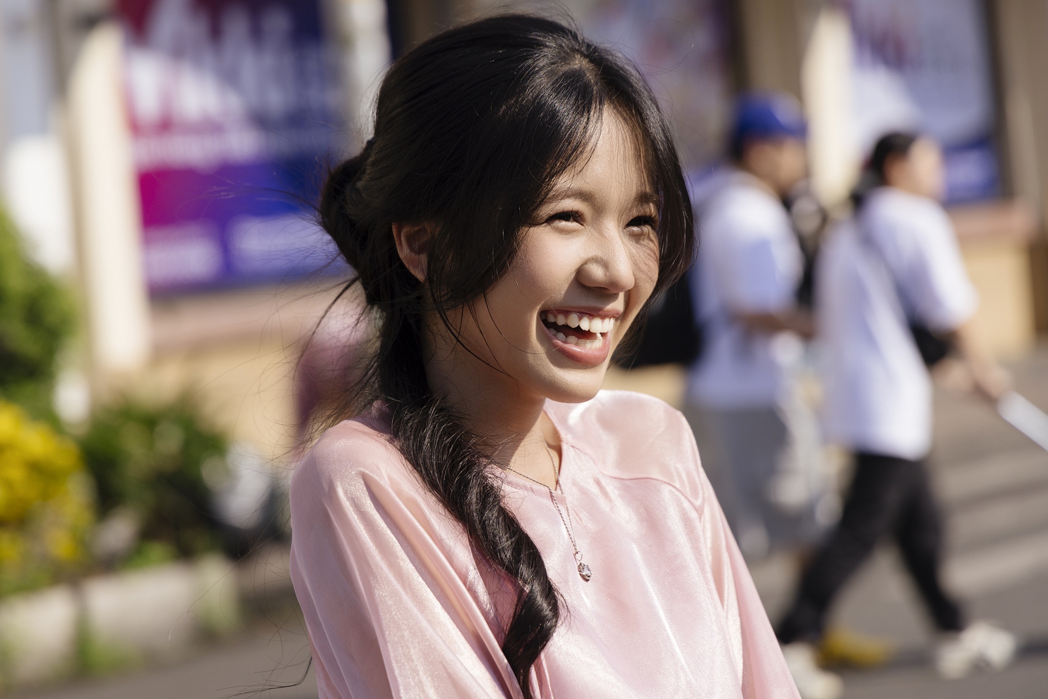 '1 m2 co 10 nguoi mac ao dai' o TP.HCM ngay dau nam moi hinh anh