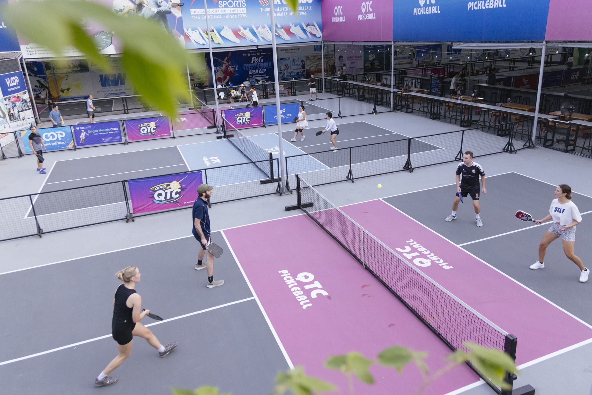 pickleball,  san pickleball,  choi pickleball,  pickleball TP.HCM anh 2