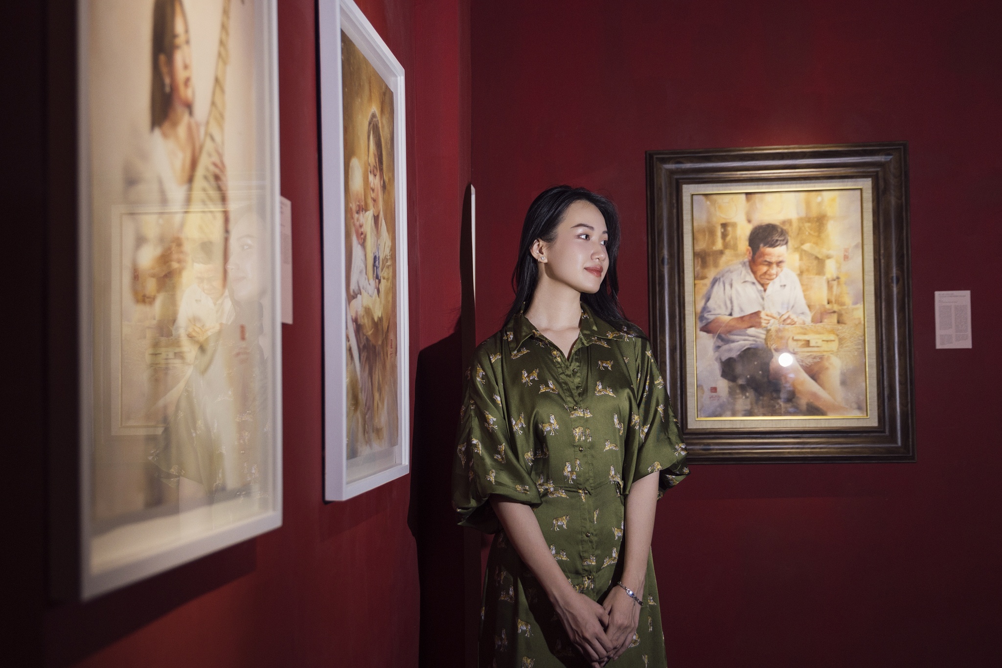 trien lam Em 25 anh 6