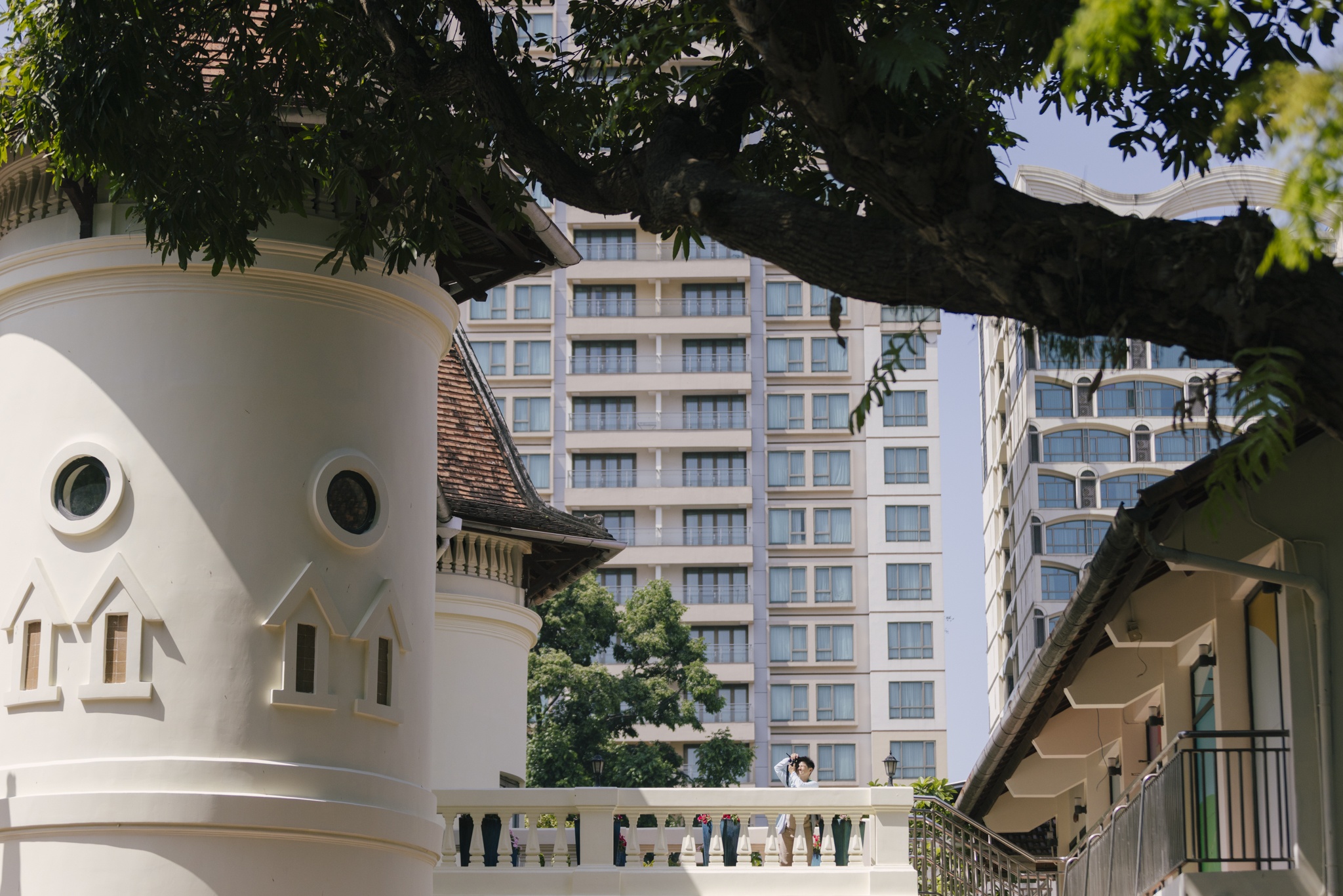 Nha Van hoa Thanh nien anh 3